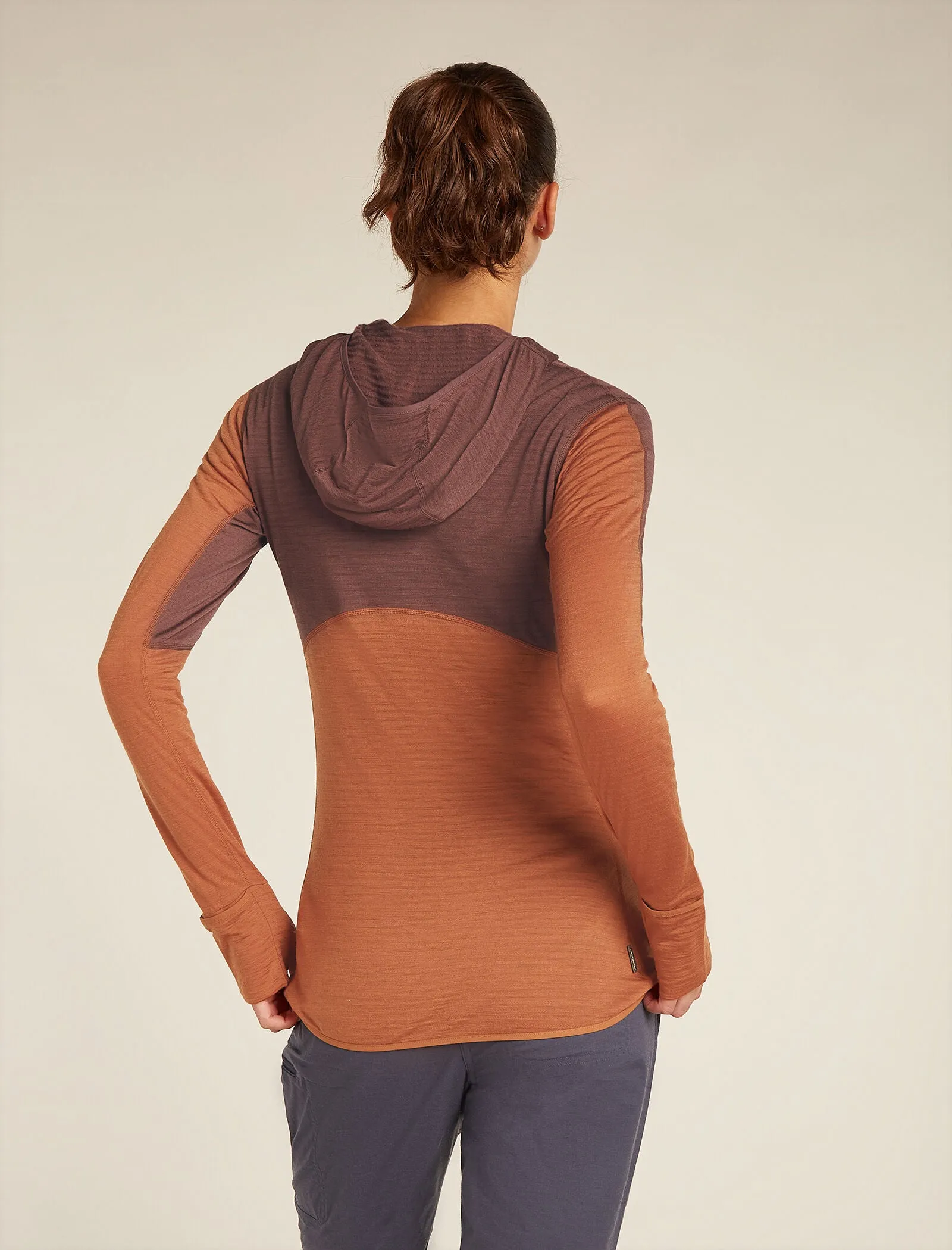 Women's Merino Blend 200 Realfleece™ Descender Long Sleeve Zip Hoodie sold by Icebreaker product image thumbnail 2