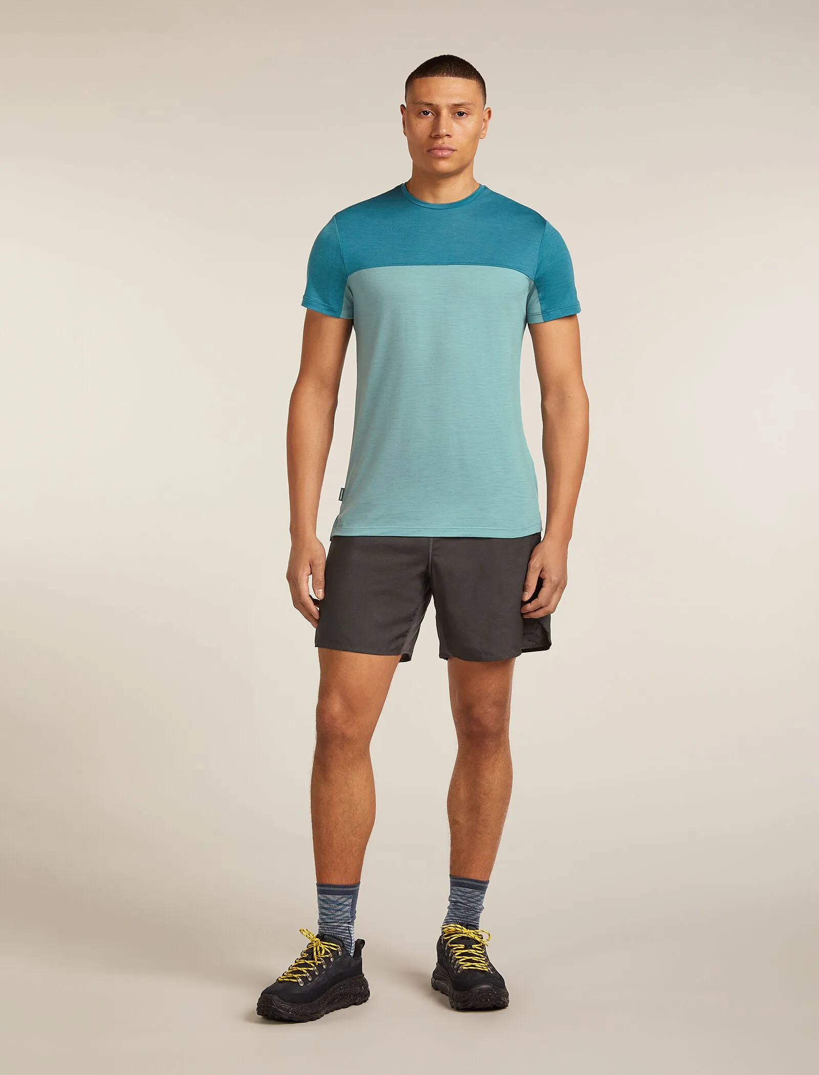Men's Merino Blend 125 Cool-Lite™ Sphere Short Sleeve T-Shirt Colour Block sold by Icebreaker product image thumbnail 3