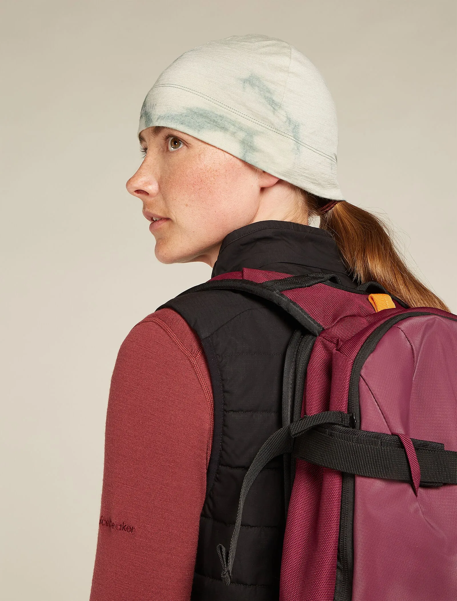 Unisex Merino 200 Oasis Beanie Cloud Dye sold by Icebreaker product image thumbnail 4