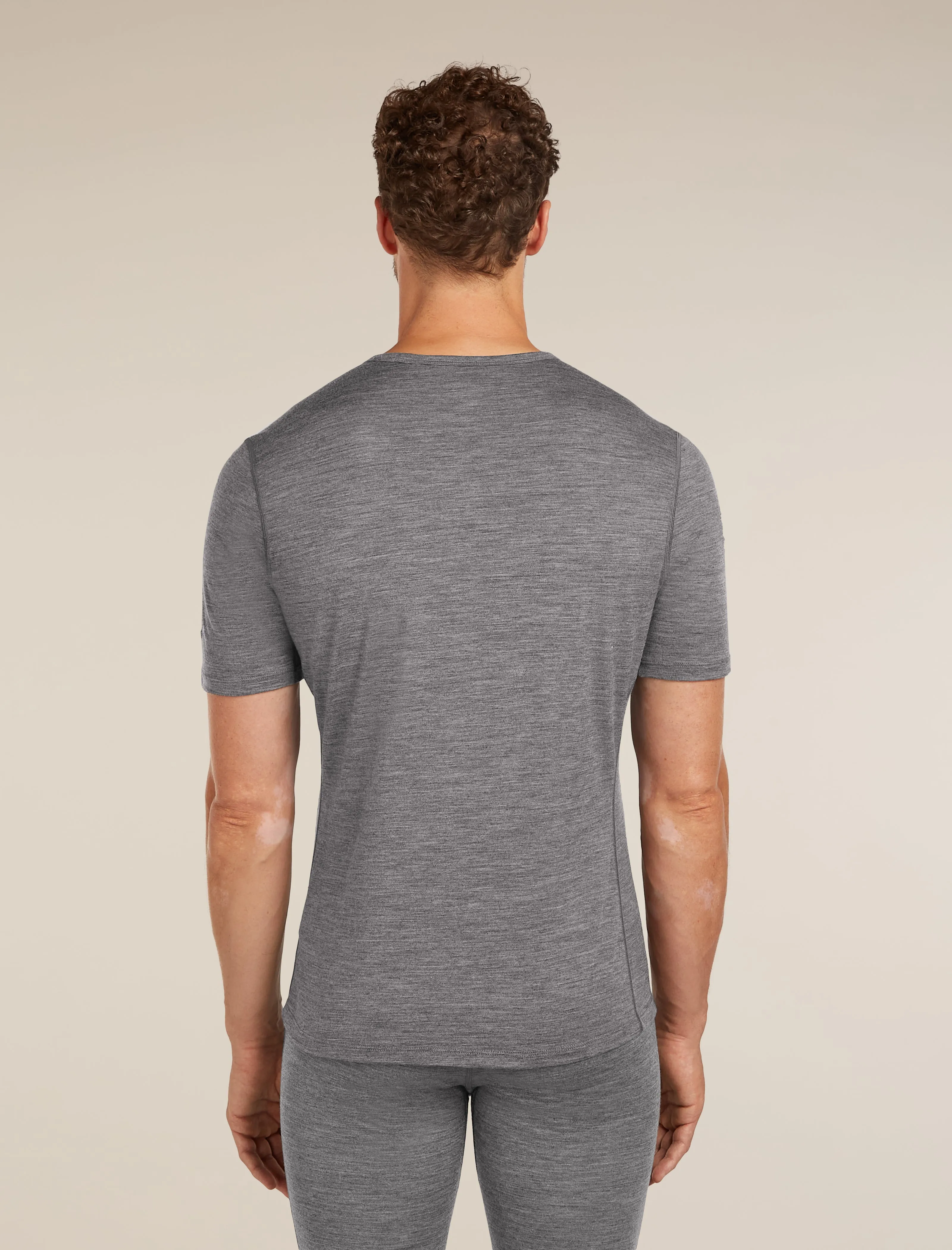 Men's Merino 200 Oasis Short Sleeve Crewe Thermal Top sold by Icebreaker product image thumbnail 2