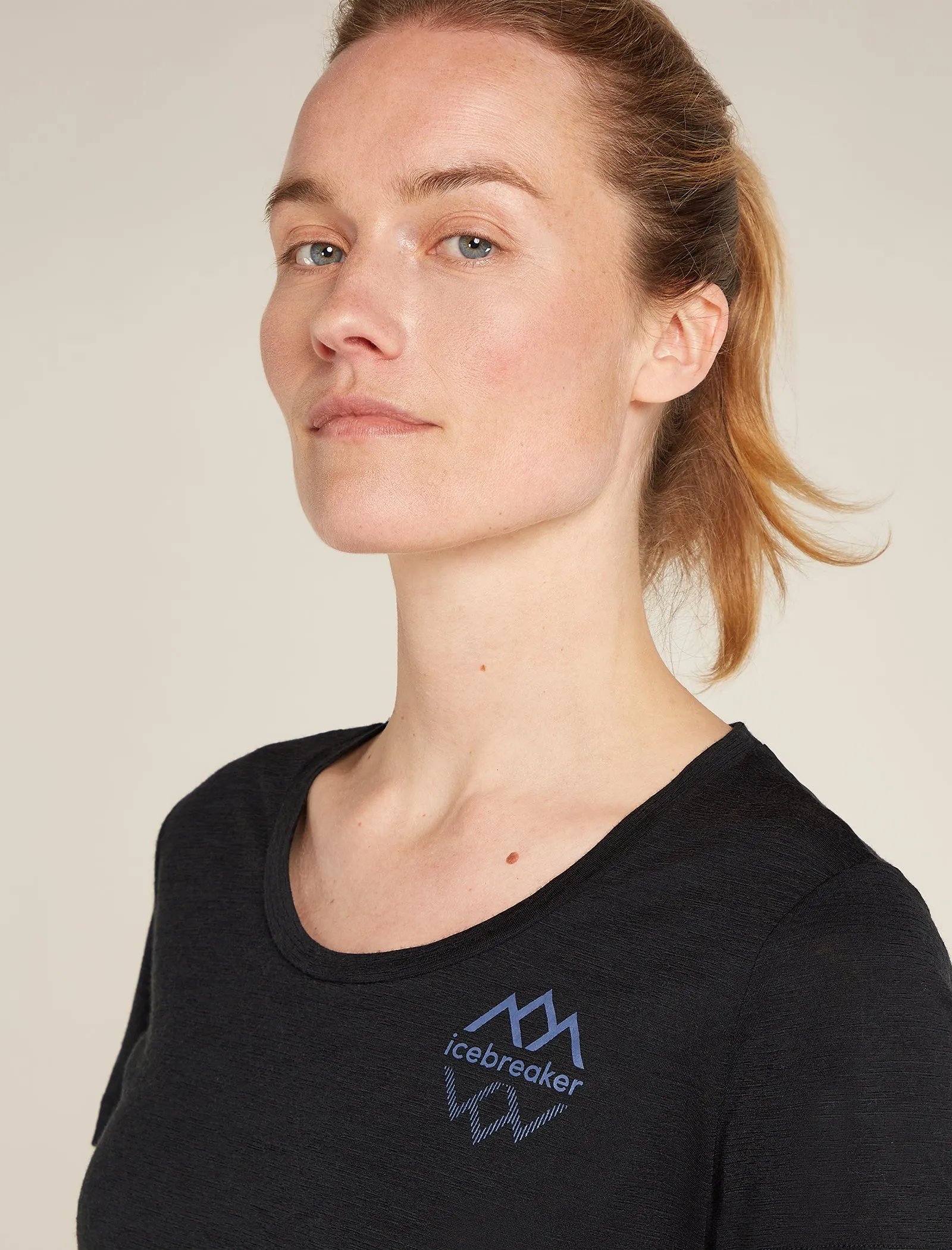 Women's Merino 150 Tech Lite Short Sleeve Scoop T-Shirt Icebreaker Logo Reflections sold by Icebreaker product image thumbnail 5