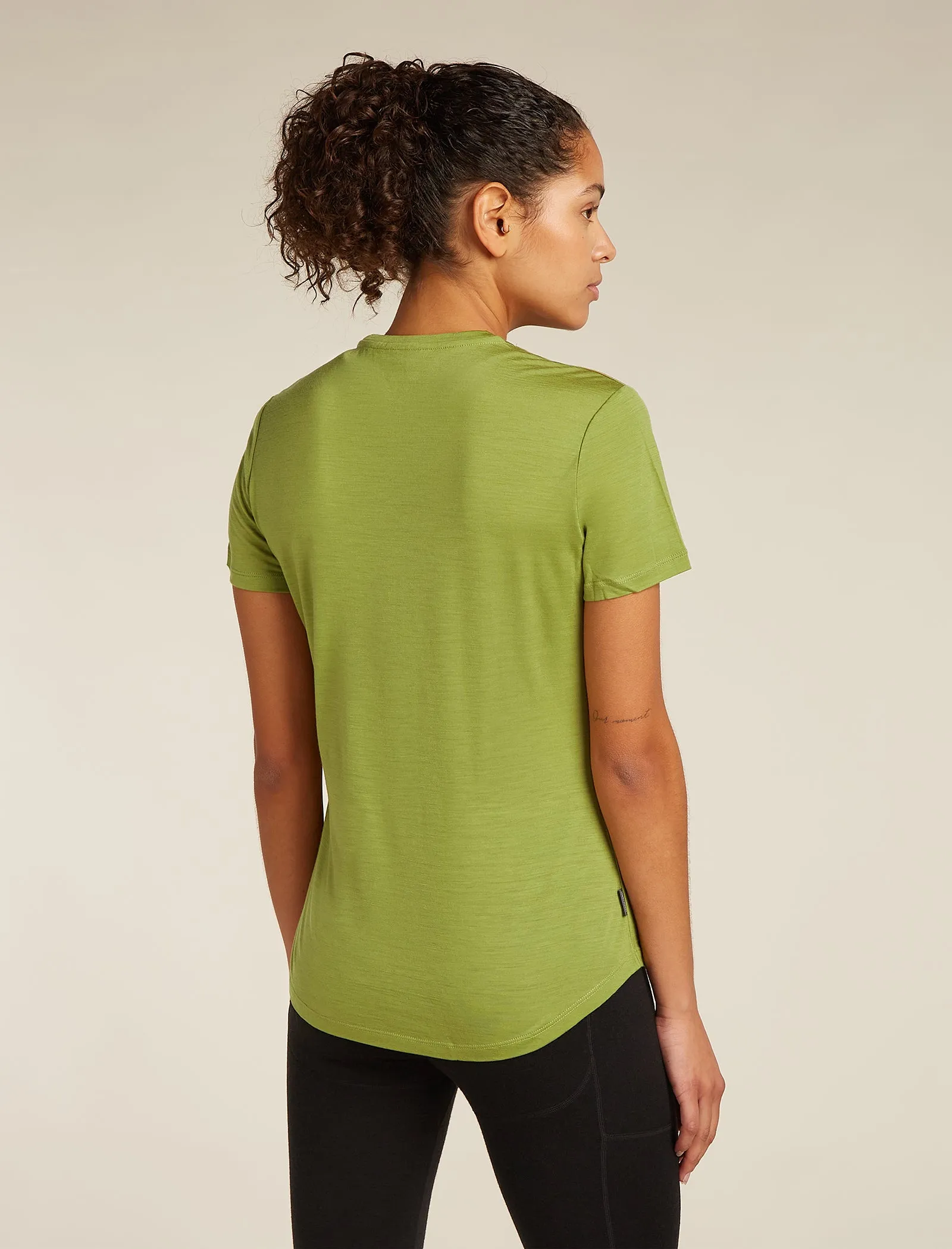Women's Merino Blend 125 Cool-Lite™ Sphere Short Sleeve T-Shirt sold by Icebreaker product image thumbnail 2