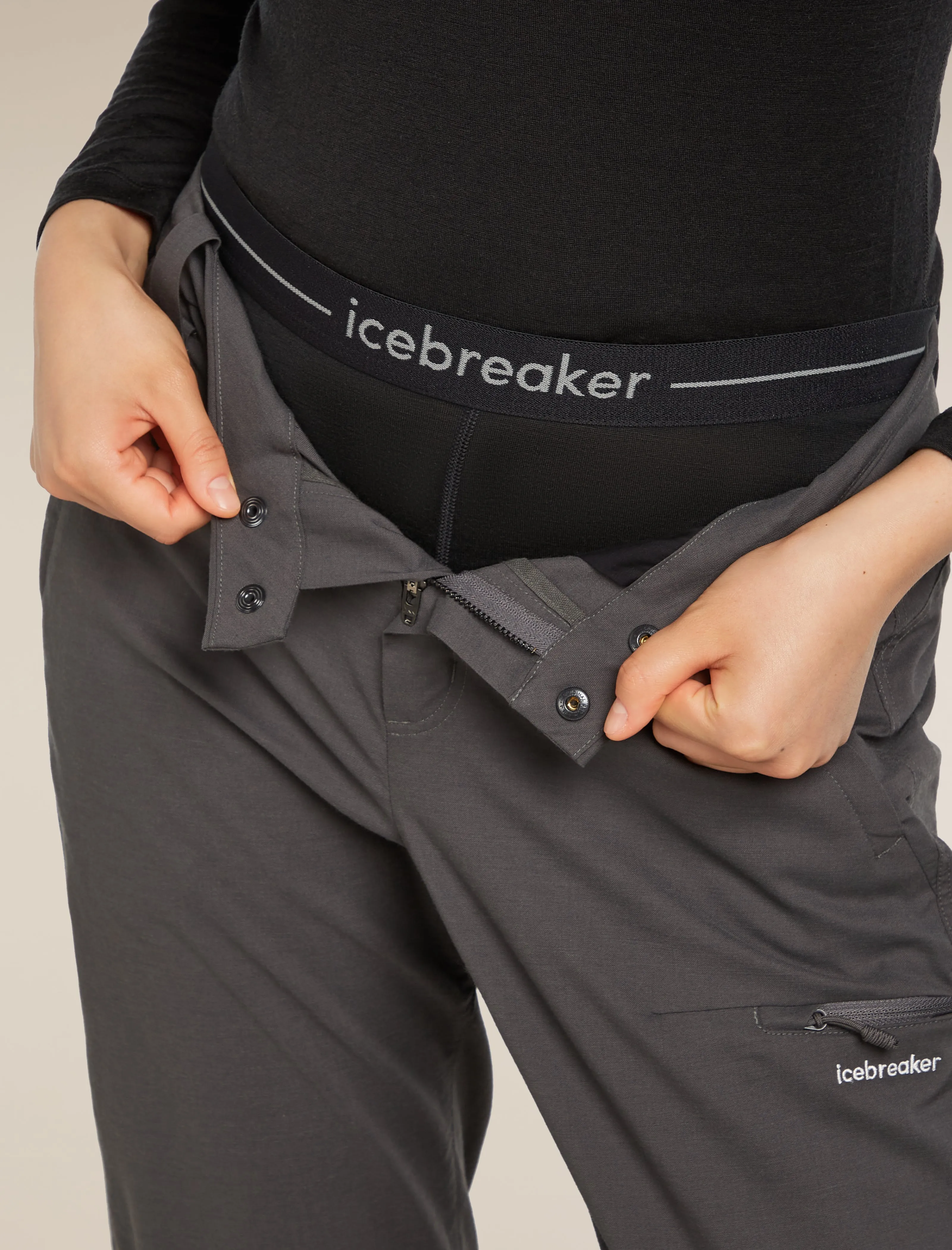 Women's Merino 200 Oasis Thermal Leggings sold by Icebreaker product image thumbnail 4