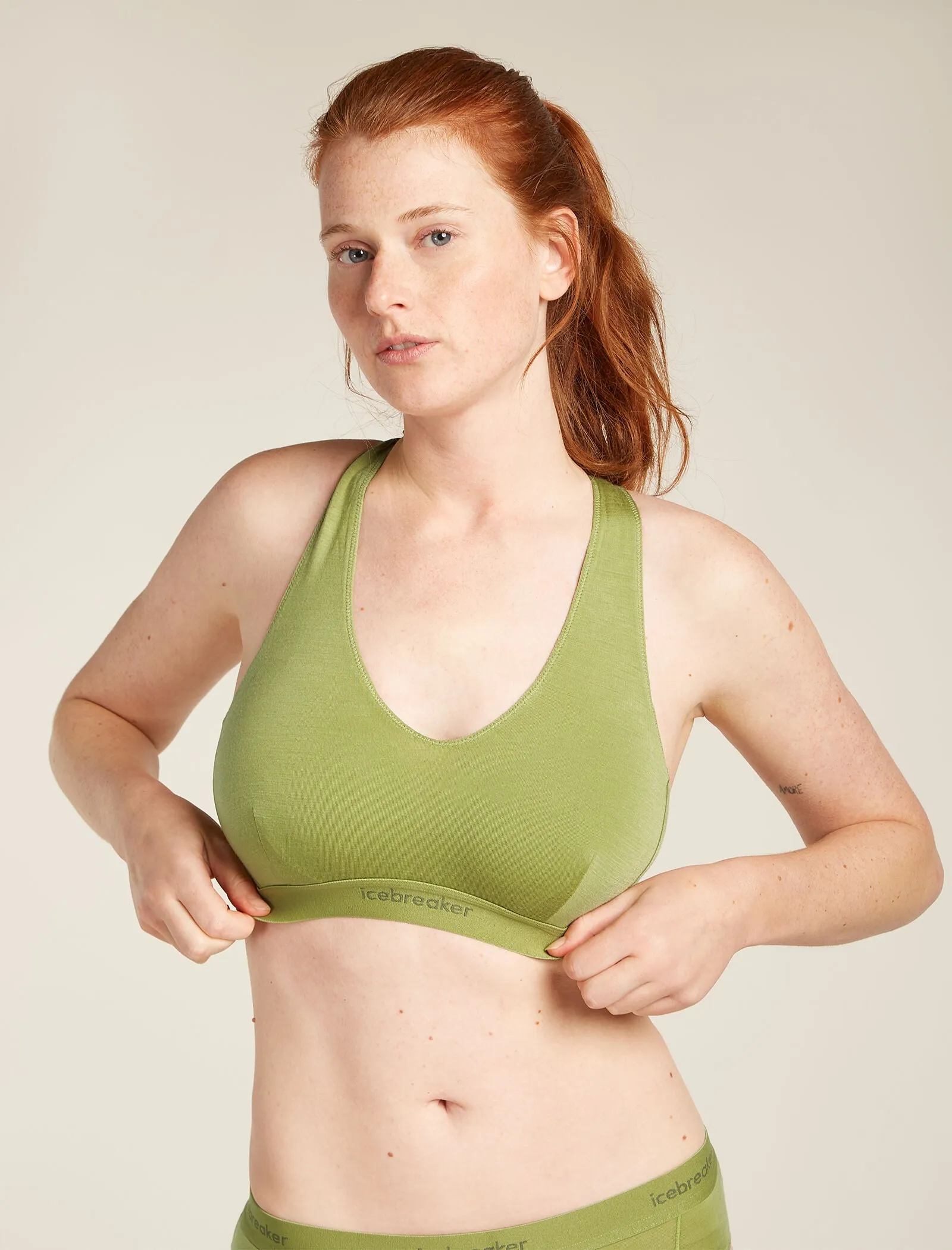 Women's Merino Blend 125 Cool-Lite™ Sprite Racerback Bra sold by Icebreaker product image thumbnail 5