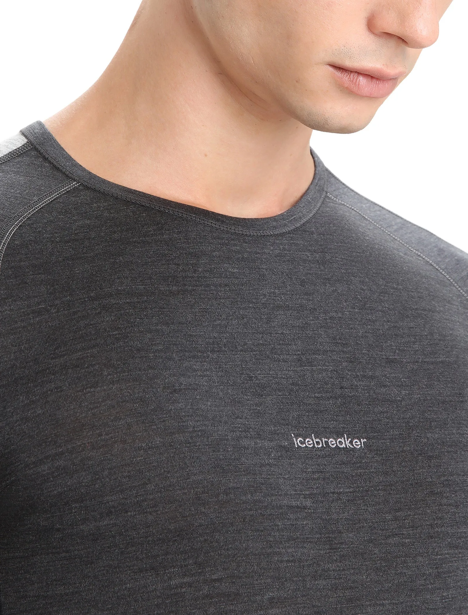 Men's 125 ZoneKnit™ Long Sleeve Crewe Thermal Top sold by Icebreaker product image thumbnail 4