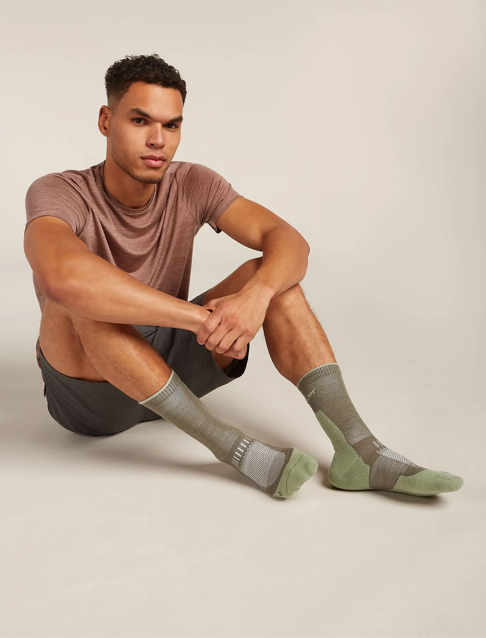 Men's Merino Hike+ Light Crew Socks sold by Icebreaker product image thumbnail 2