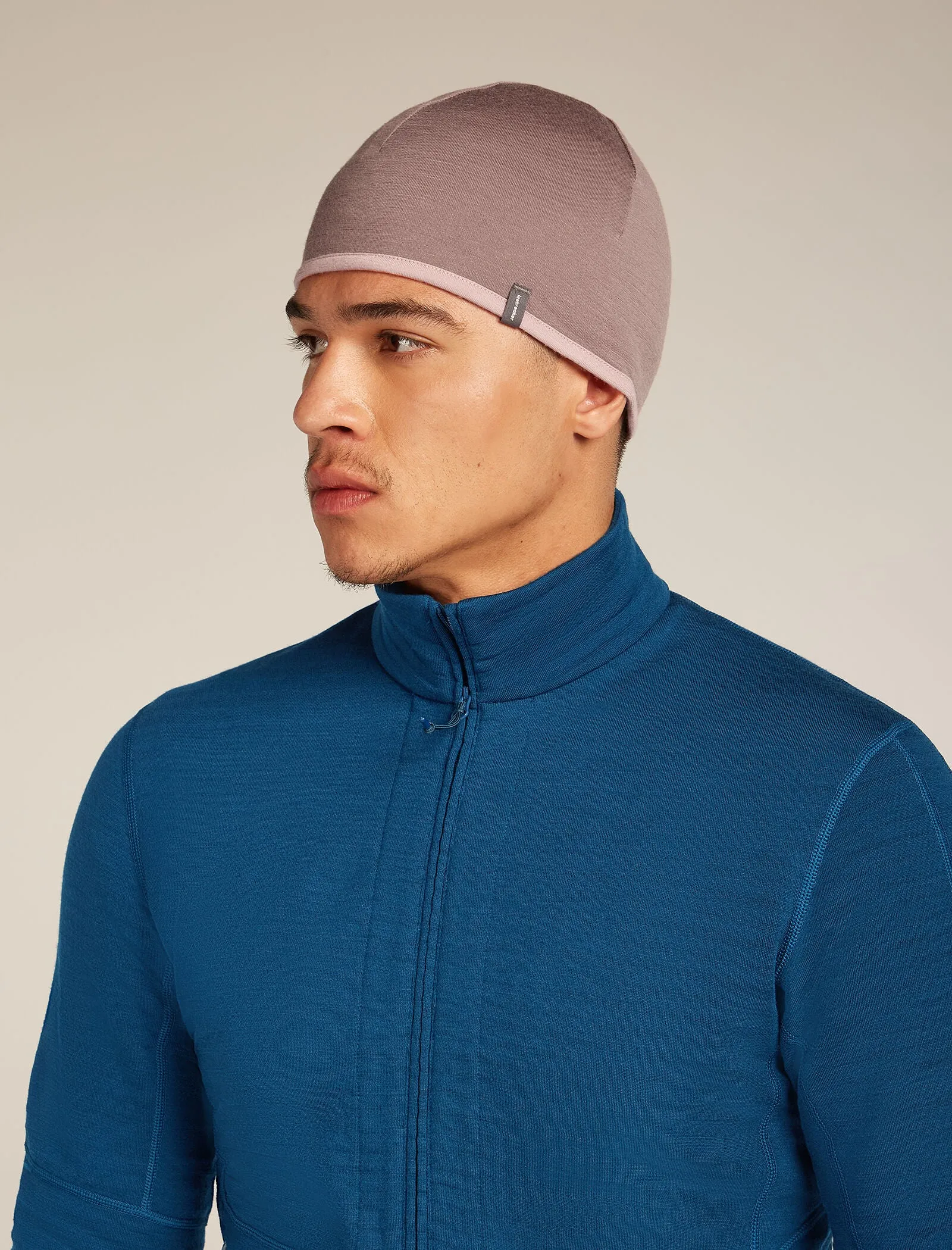 Unisex Merino 200 Pocket Hat sold by Icebreaker product image thumbnail 4