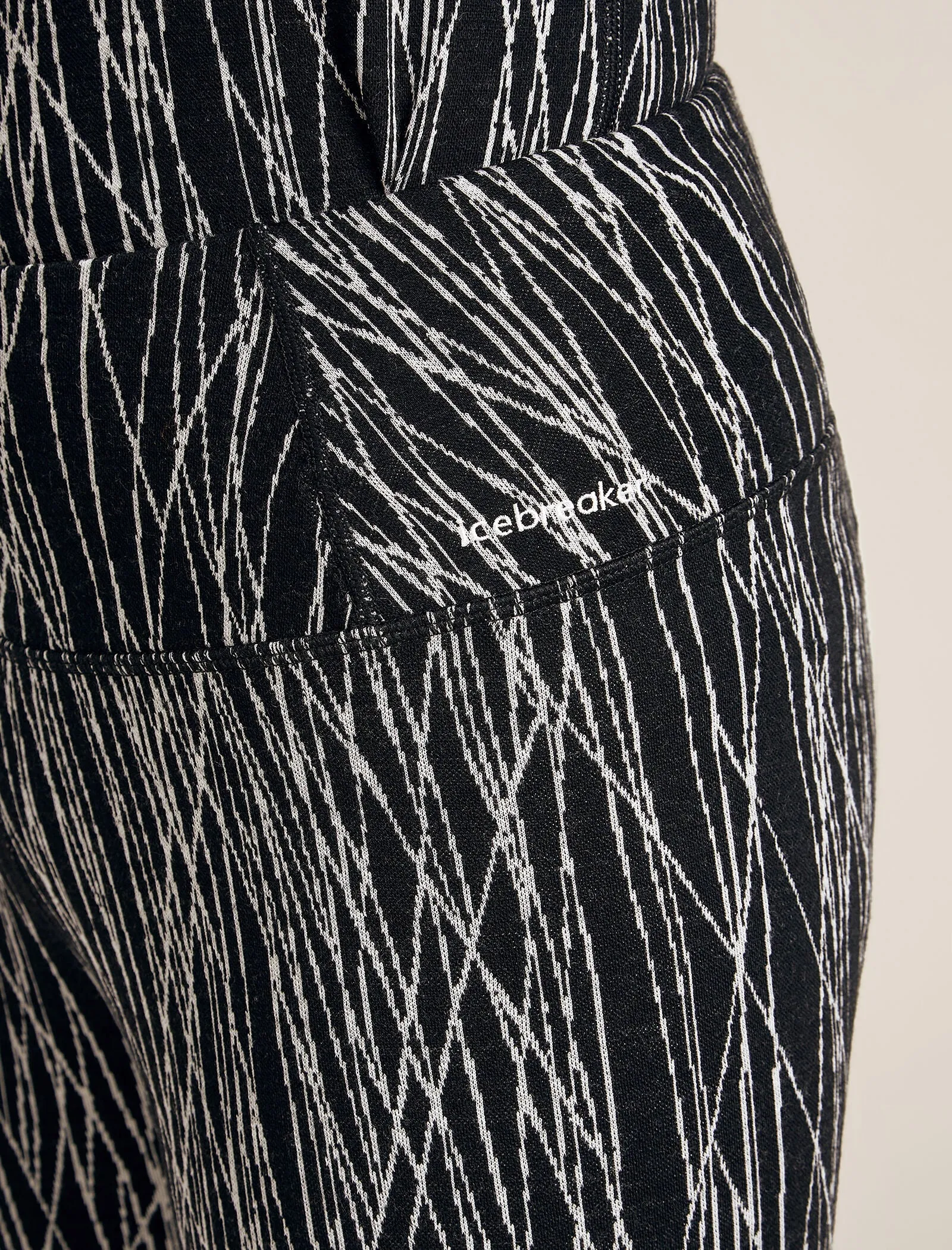 Women's Merino 260 Tech Vertex High Rise Thermal Leggings Delta Lines sold by Icebreaker product image thumbnail 5