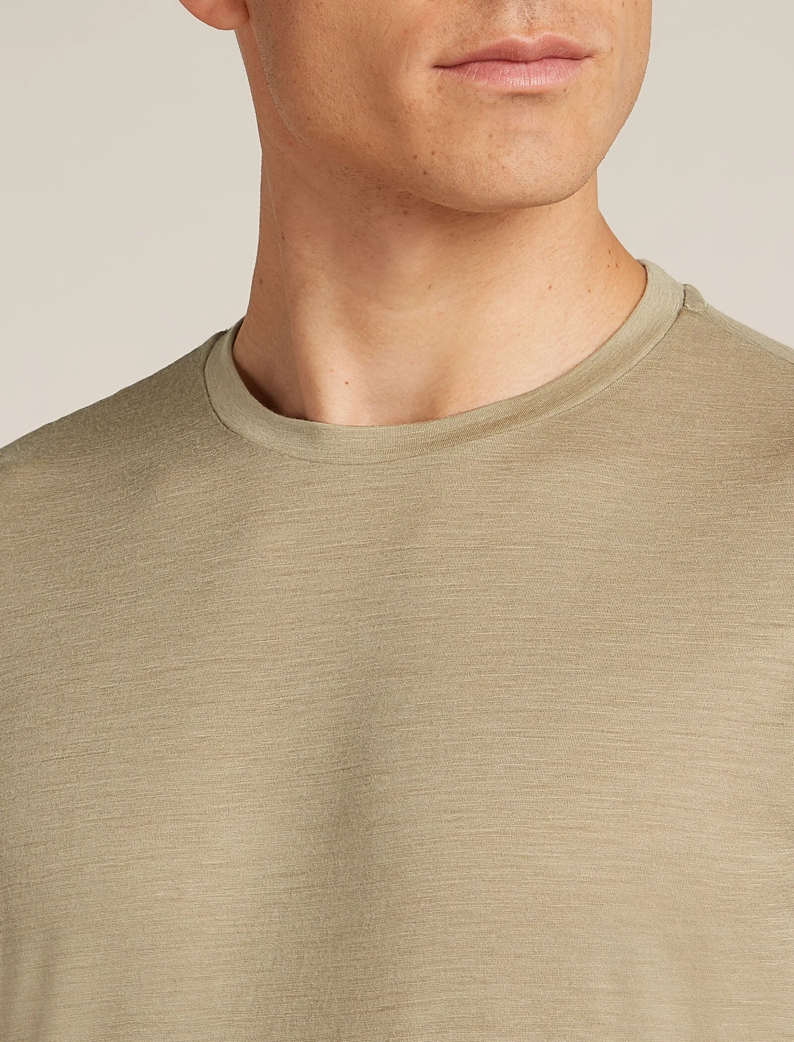 Men's Merino 150 Tech Lite Short Sleeve T-Shirt sold by Icebreaker product image thumbnail 5