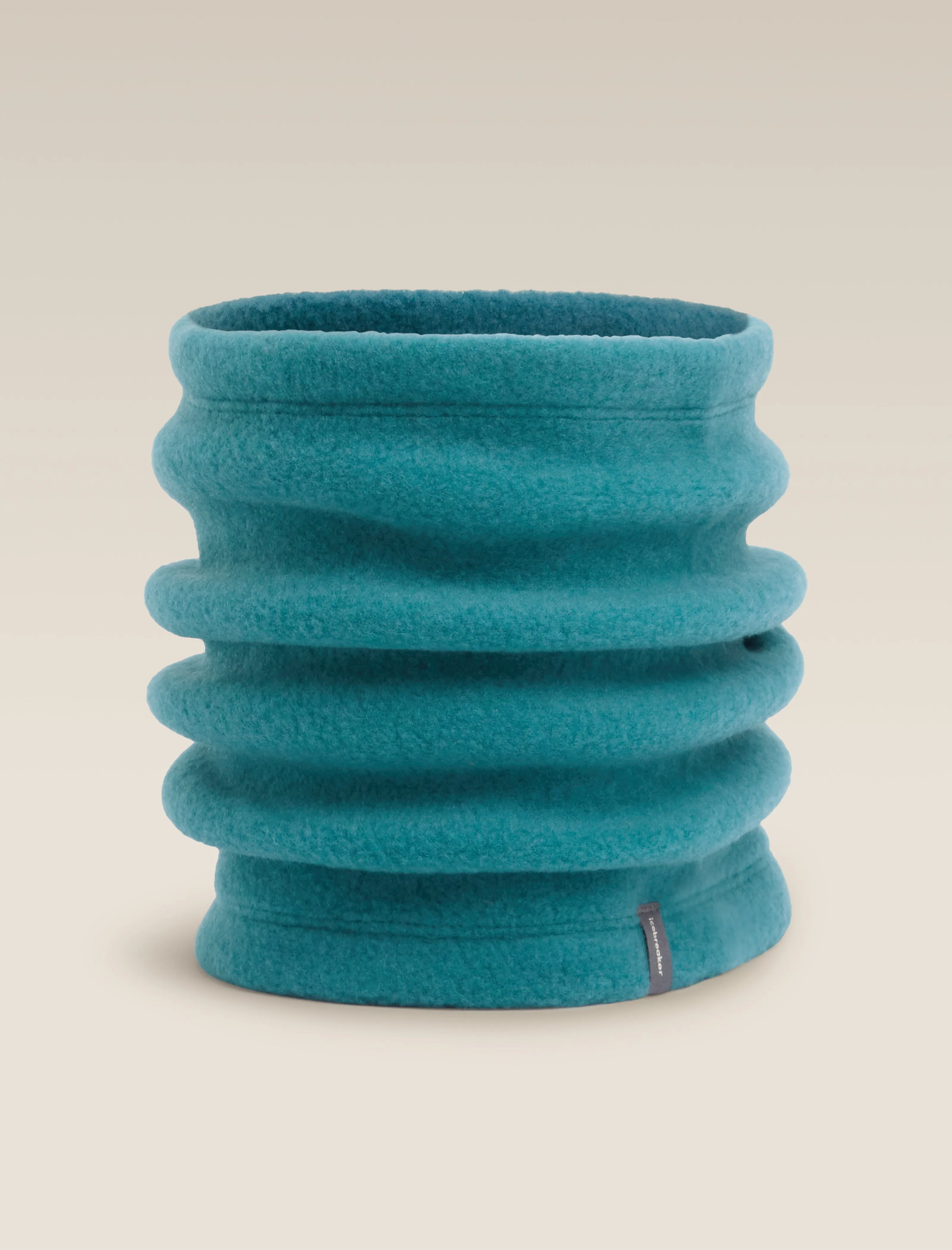 Unisex Merino Blend 800 RealFleece™ Classic Pile Chute sold by Icebreaker product image thumbnail 2