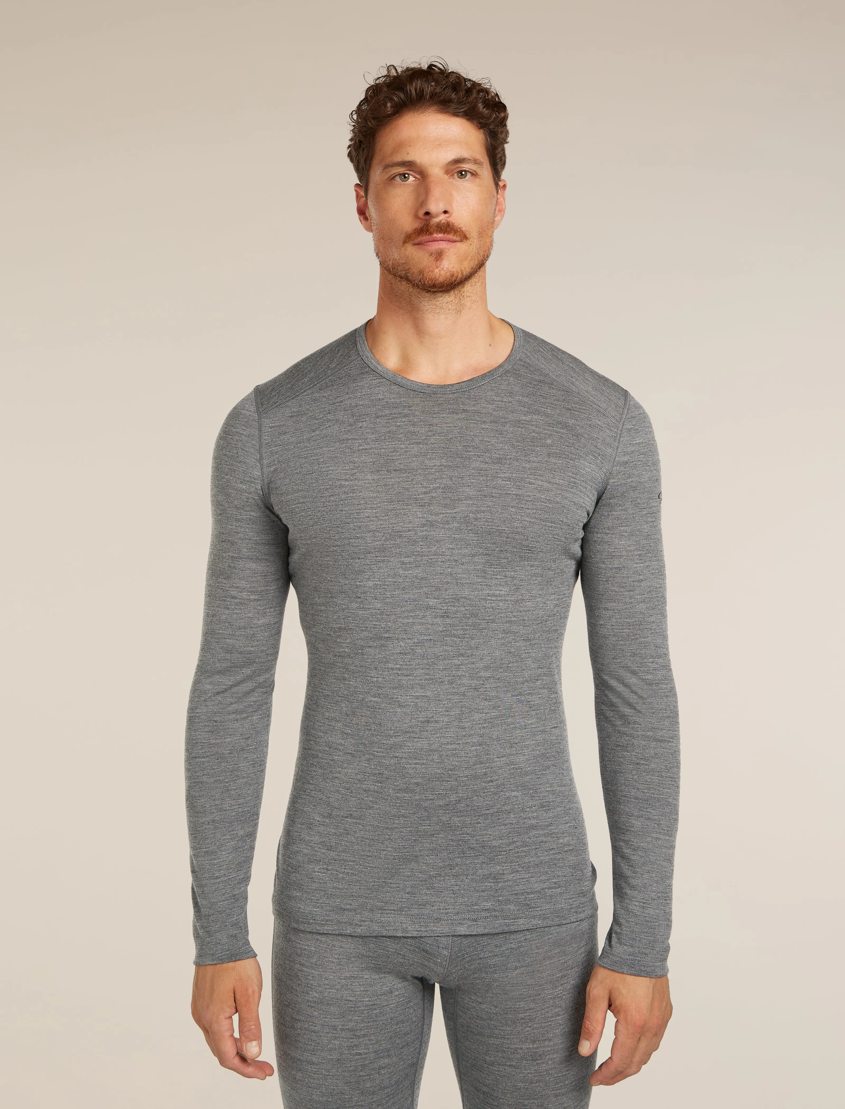 Men's Merino 200 Oasis Long Sleeve Crewe Thermal Top sold by Icebreaker