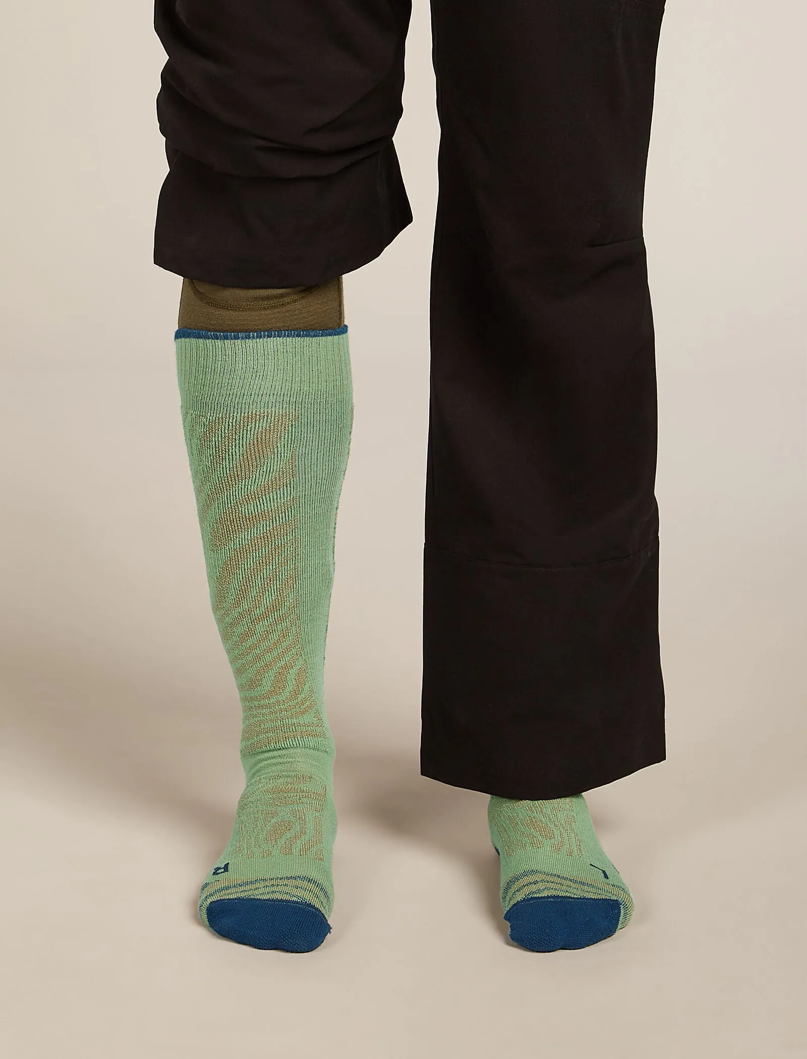 Men's Merino Blend Ski+ Medium Over The Calf Mountain Contour Socks sold by Icebreaker product image thumbnail 3