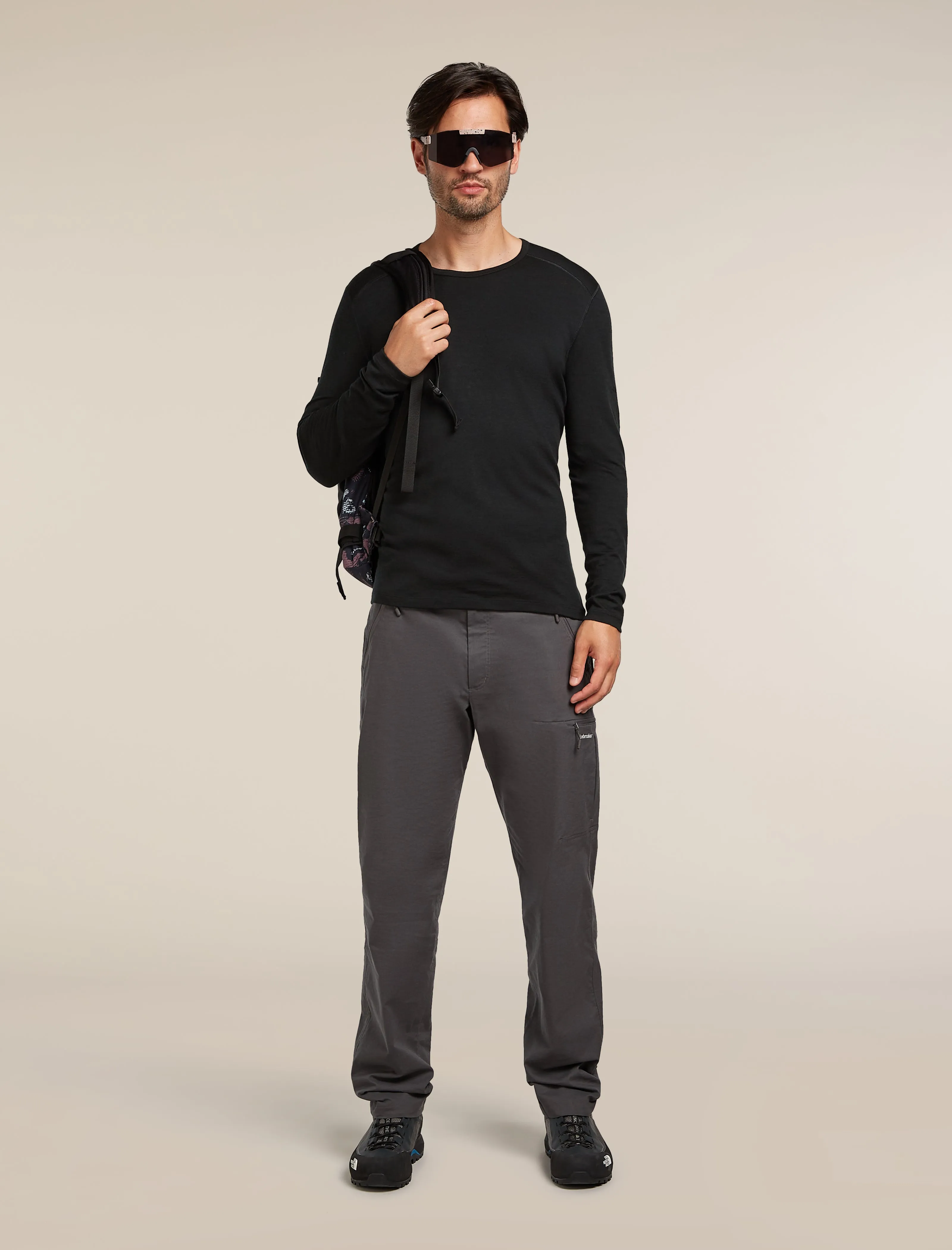 Men's Merino 200 Oasis Long Sleeve Crewe Thermal Top sold by Icebreaker product image thumbnail 4