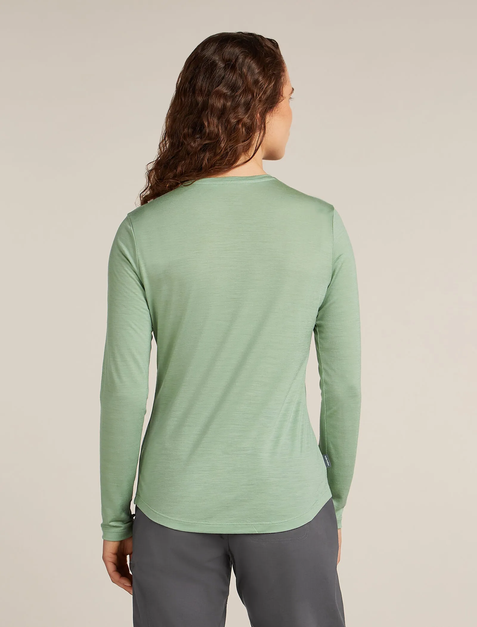 Women's Merino Blend 125 Cool-Lite™ Sphere Long Sleeve T-Shirt sold by Icebreaker product image thumbnail 2