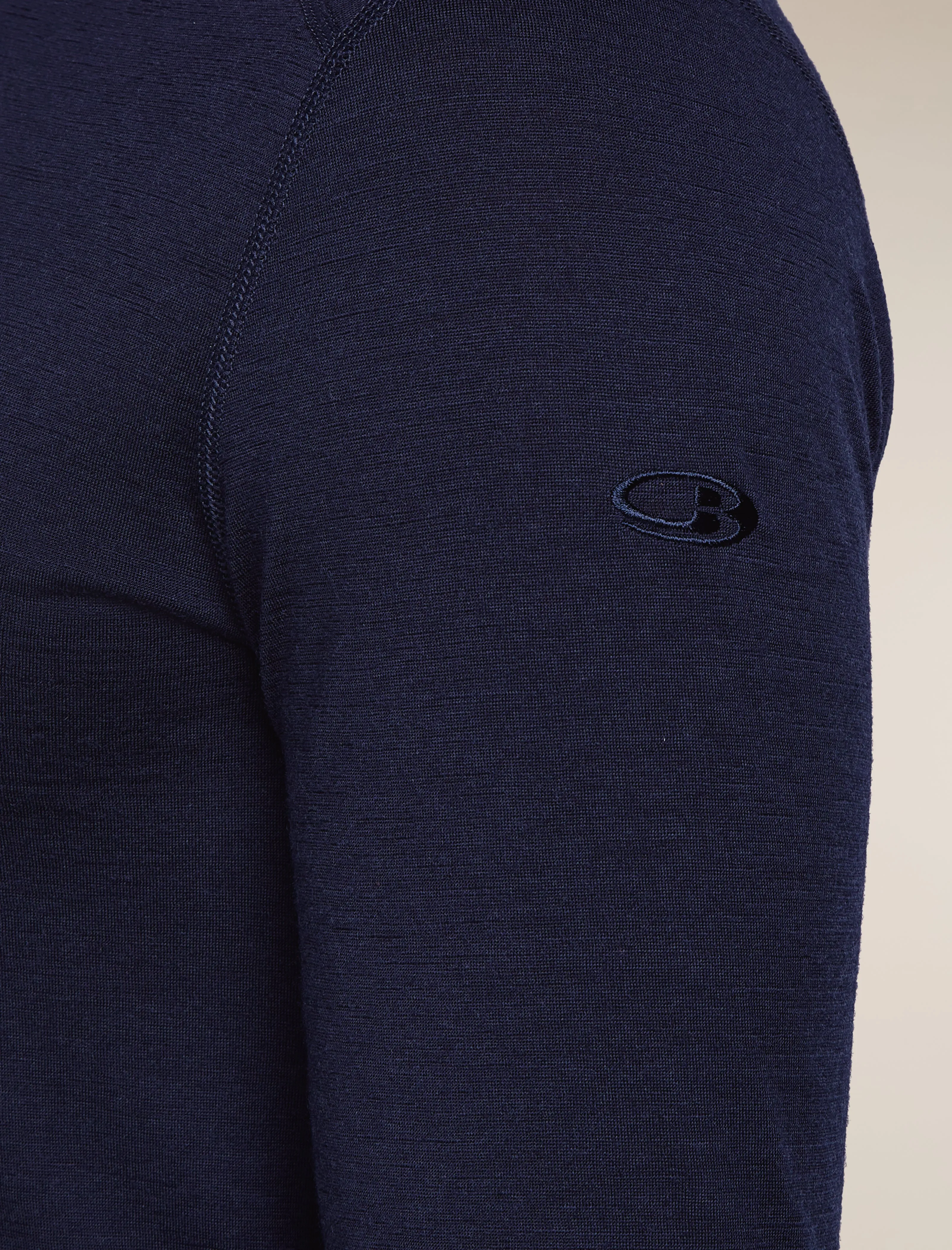 Men's Merino 200 Oasis Long Sleeve Crewe Thermal Top sold by Icebreaker product image thumbnail 5