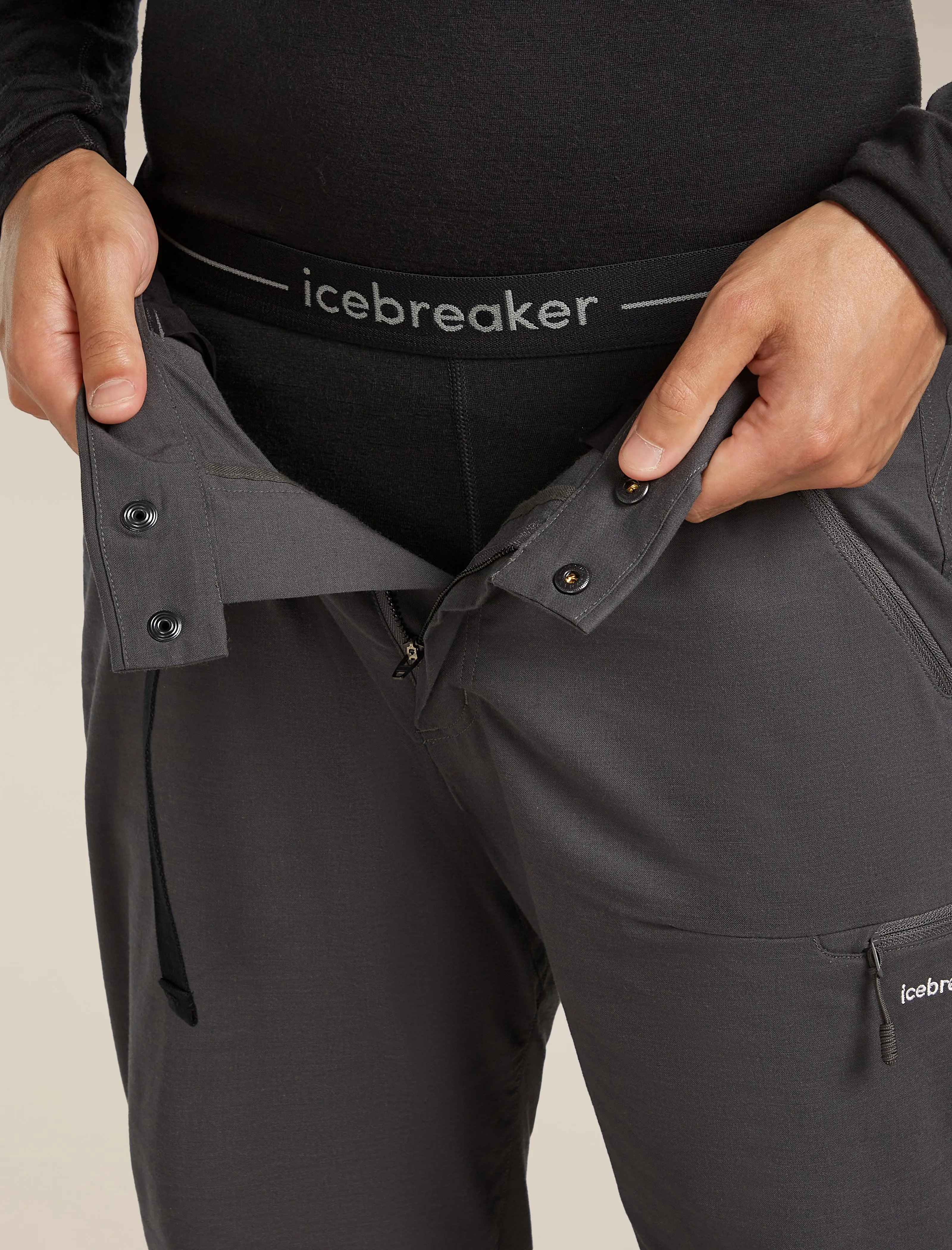 Men's Merino 200 Oasis 3/4 Thermal Leggings sold by Icebreaker product image thumbnail 4