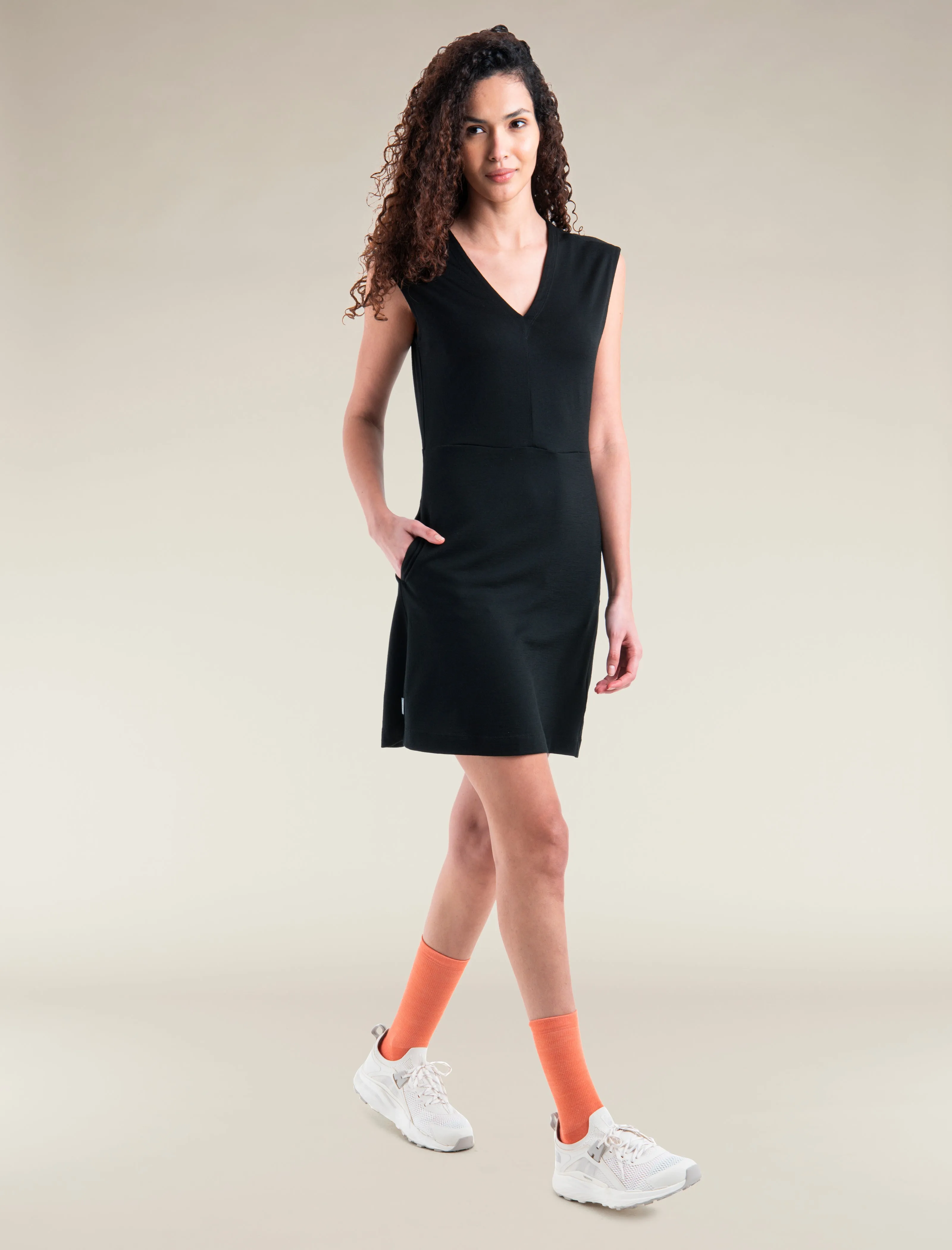Women's Merino 200 Granary Sleeveless V Neck Dress sold by Icebreaker product image thumbnail 4