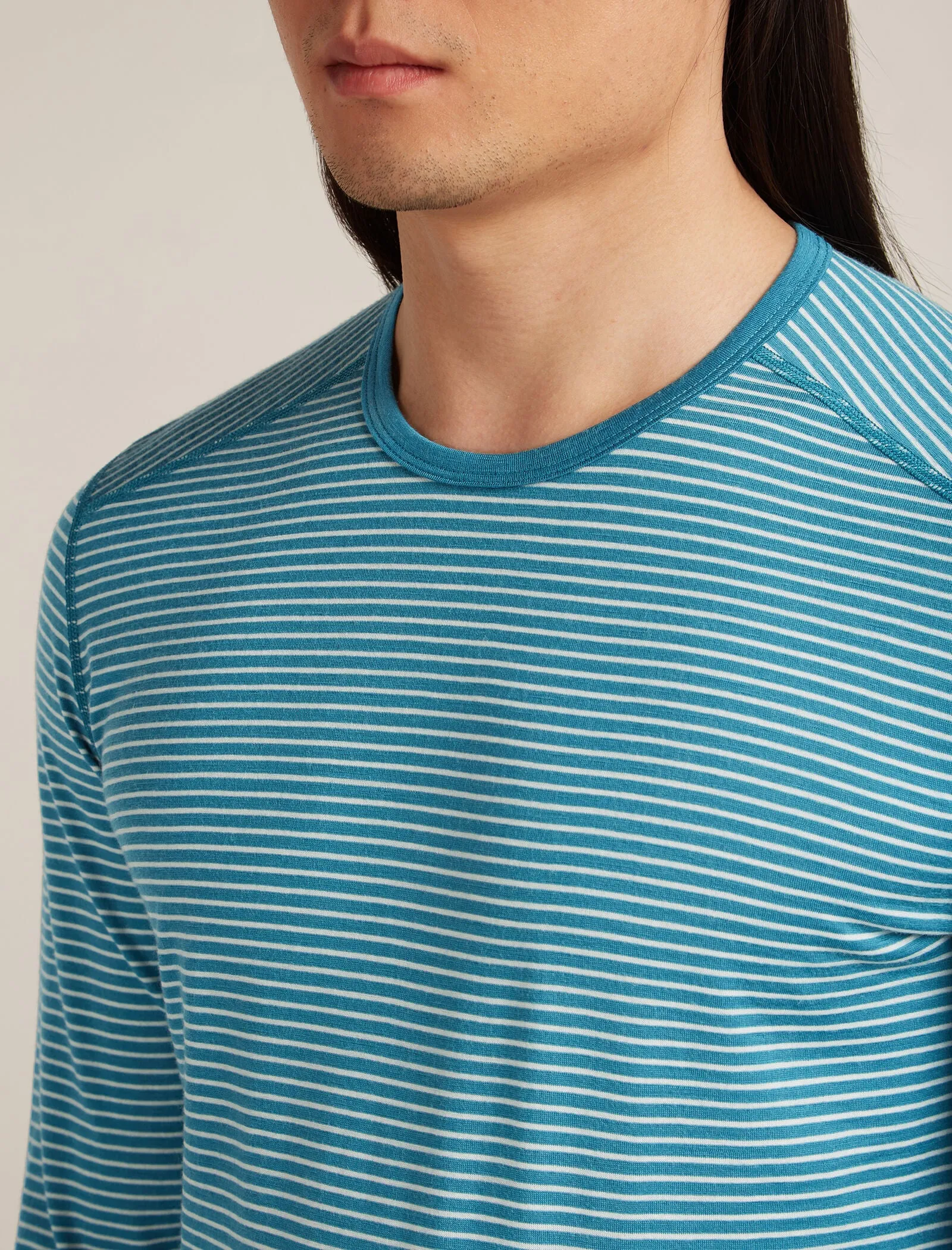 Men's Merino 200 Oasis Long Sleeve Crewe Thermal Top sold by Icebreaker product image thumbnail 5