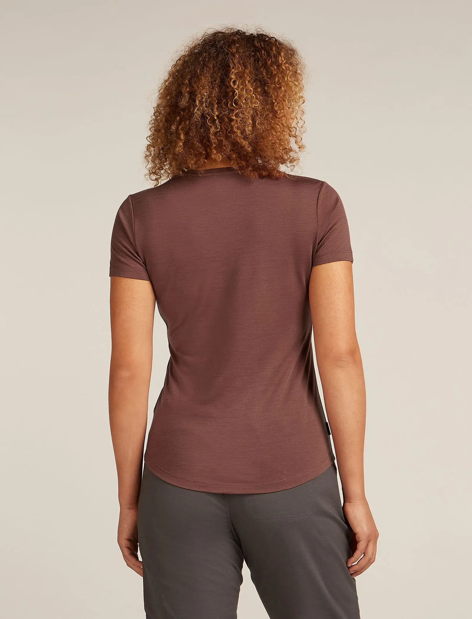 Women's Merino Blend 125 Cool-Lite™ Sphere Short Sleeve Scoop T-Shirt sold by Icebreaker product image thumbnail 2