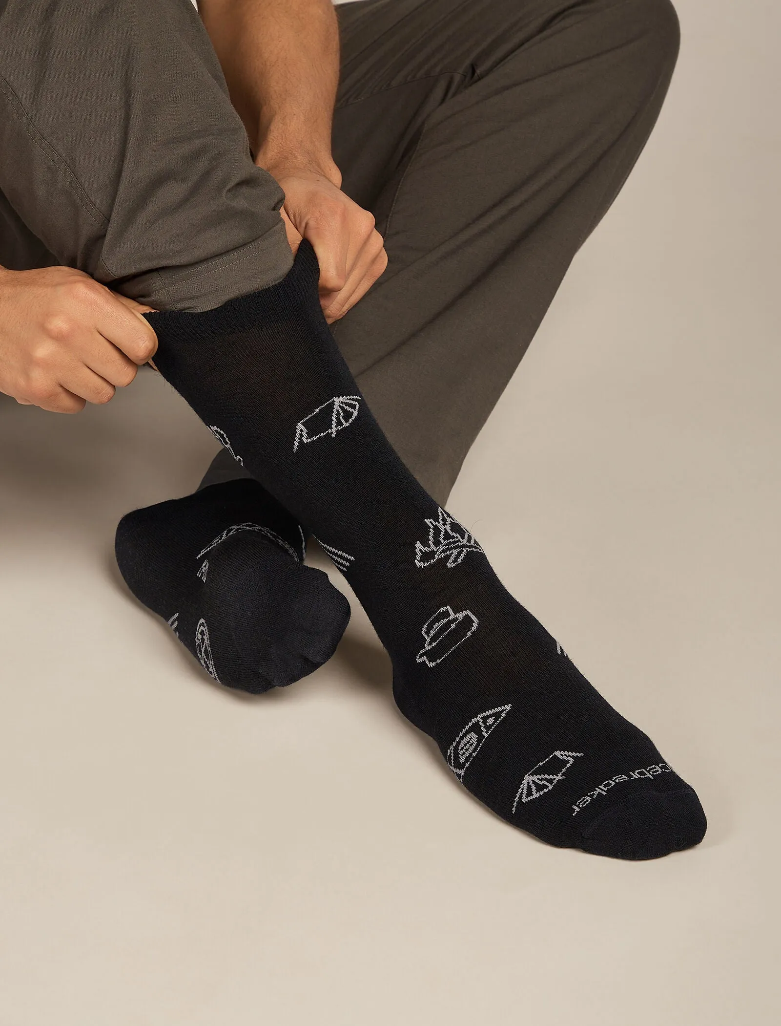 Men's Merino Lifestyle Ultralight Crew Socks Camp Essentials sold by Icebreaker product image thumbnail 2