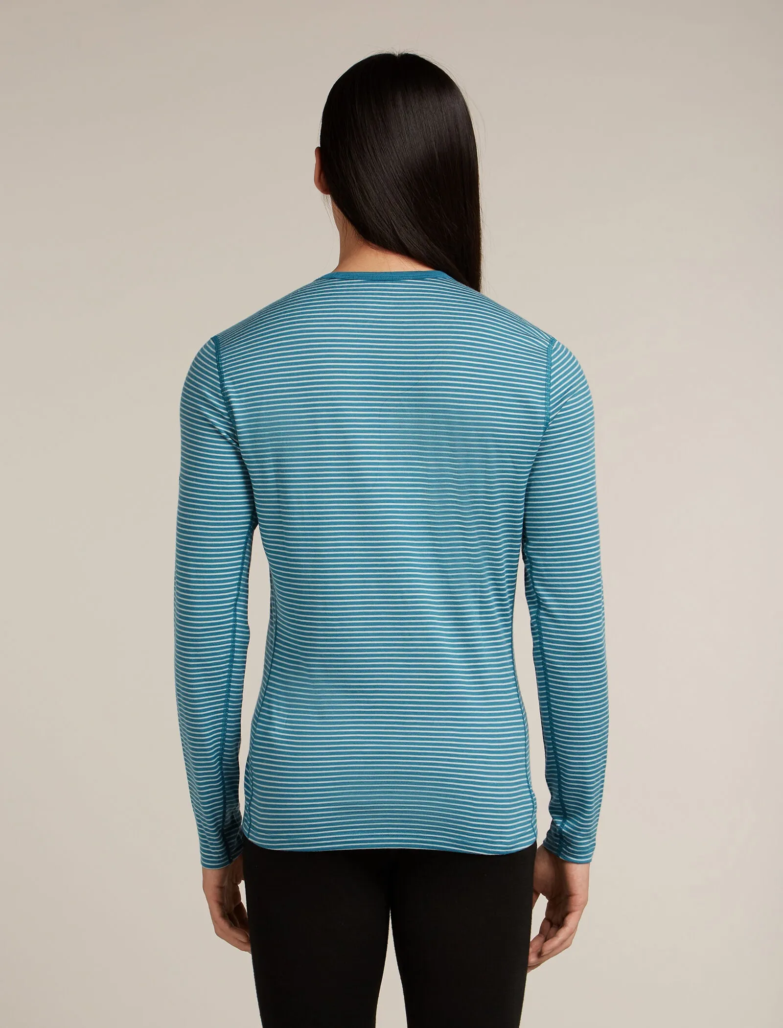 Men's Merino 200 Oasis Long Sleeve Crewe Thermal Top sold by Icebreaker product image thumbnail 2