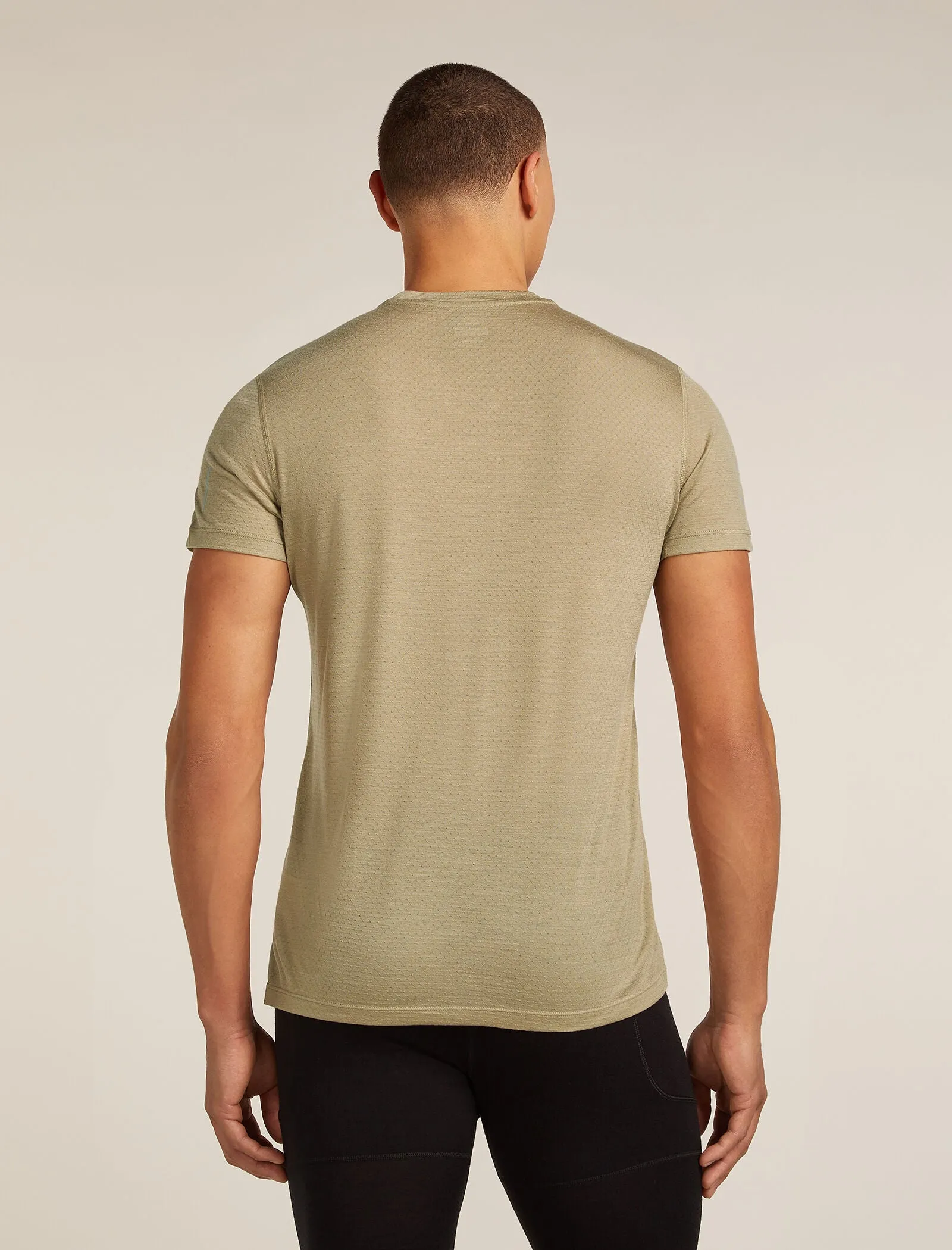 Men's Merino Blend 125 Cool-Lite™ Speed Short Sleeve T-Shirt sold by Icebreaker product image thumbnail 2