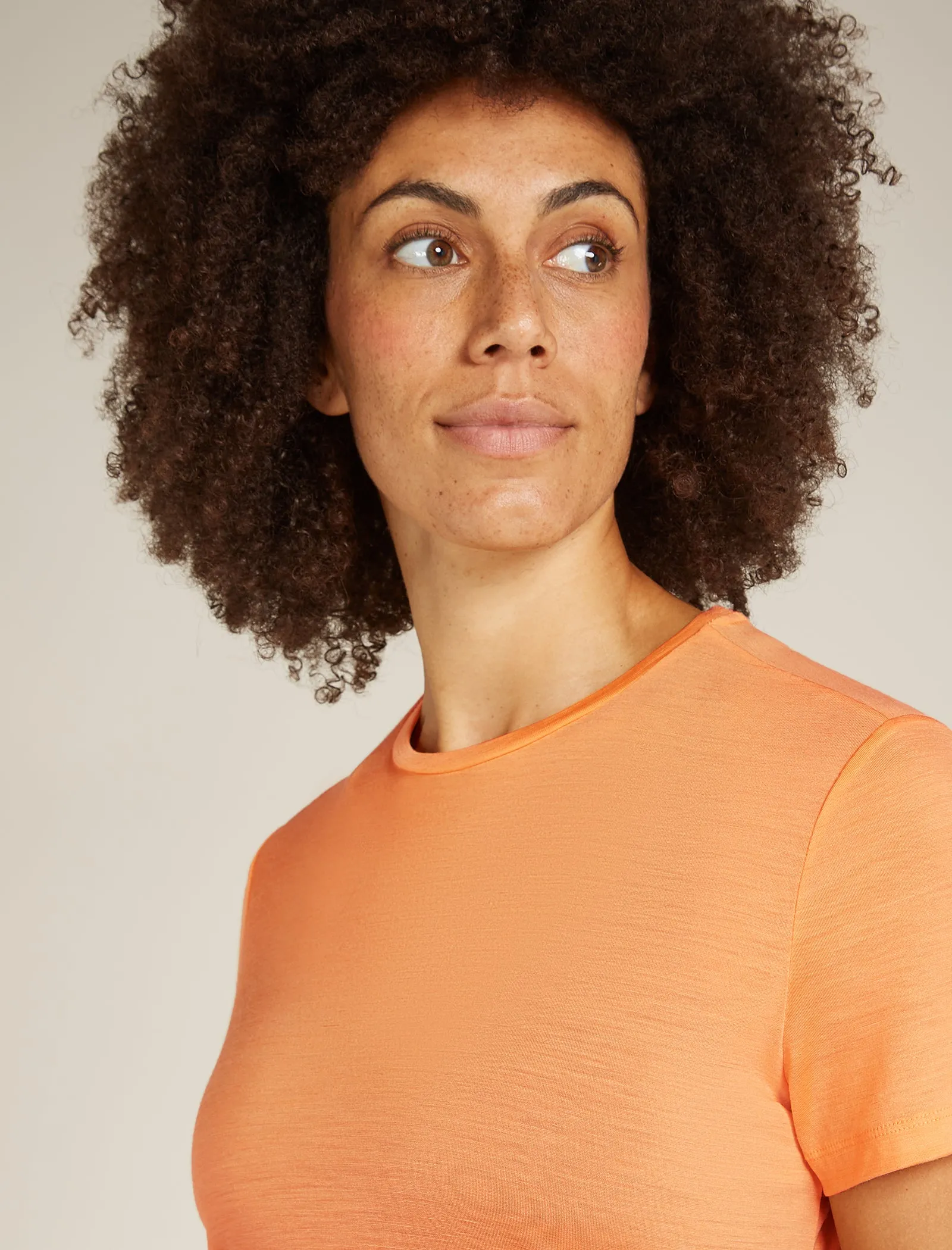 Women's Merino Blend 125 Cool-Lite™ Sphere Short Sleeve T-Shirt sold by Icebreaker product image thumbnail 5