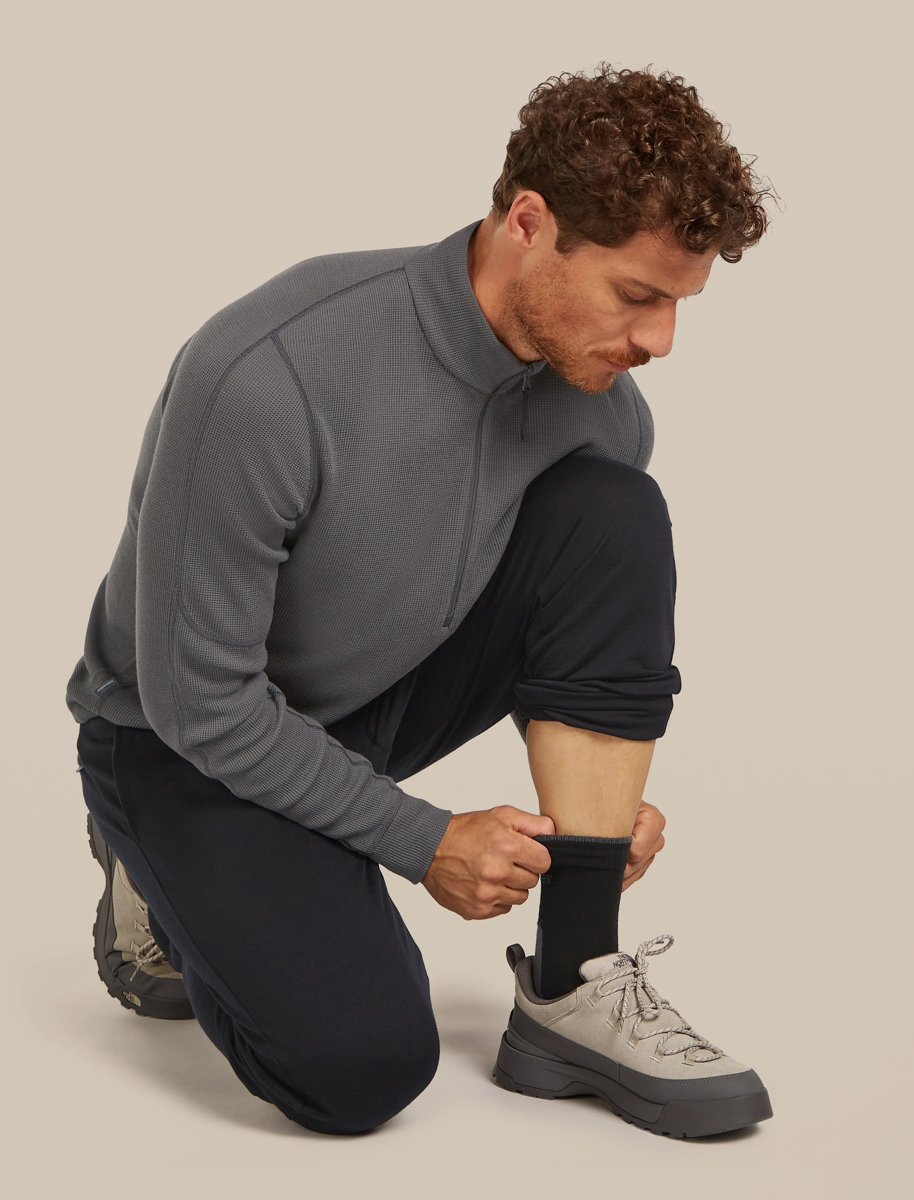 Men's Merino Hike+ Light Crew Socks sold by Icebreaker product image thumbnail 3