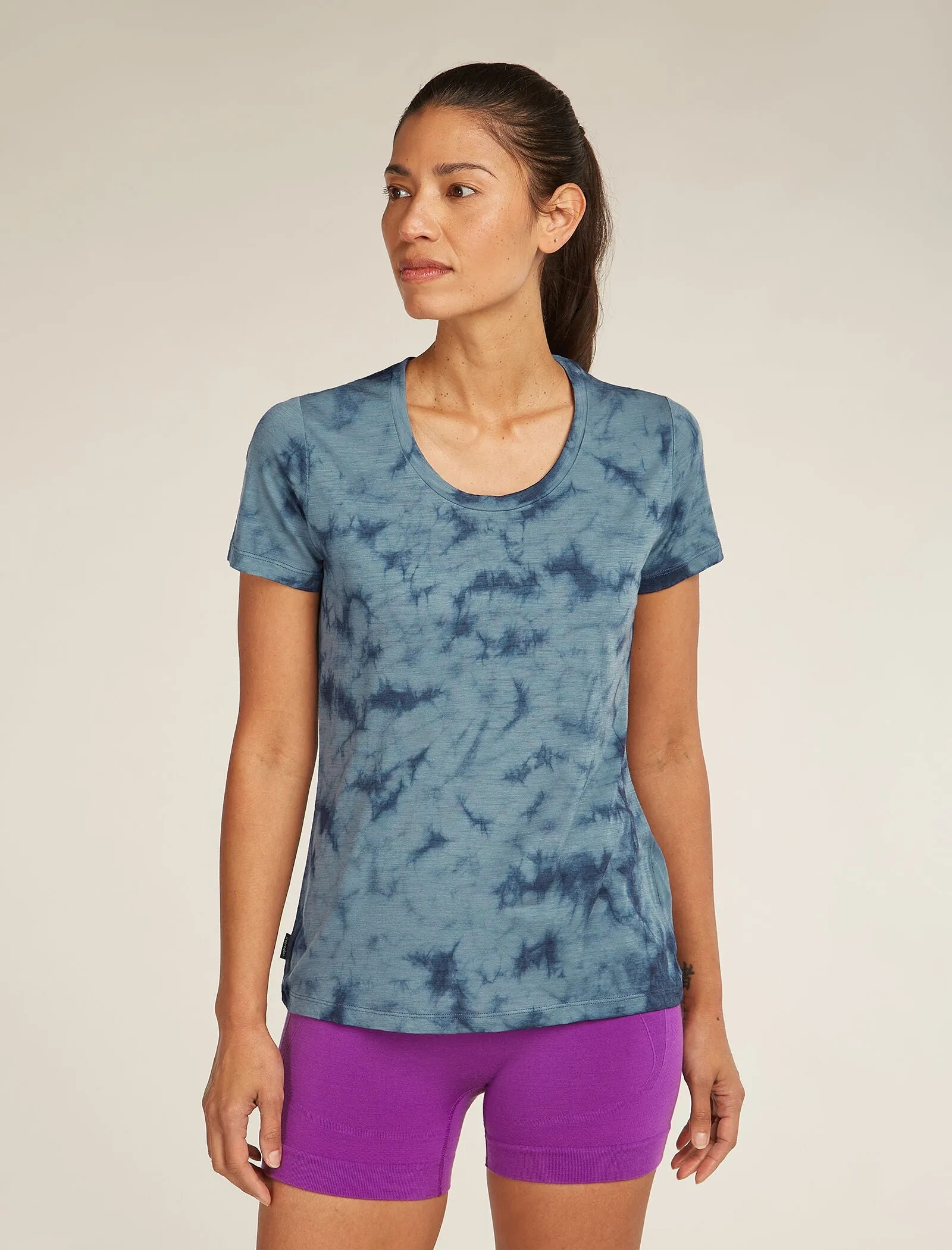 Women's Merino 150 Tech Lite Short Sleeve Scoop T-Shirt Tee Cloud Dye sold by Icebreaker