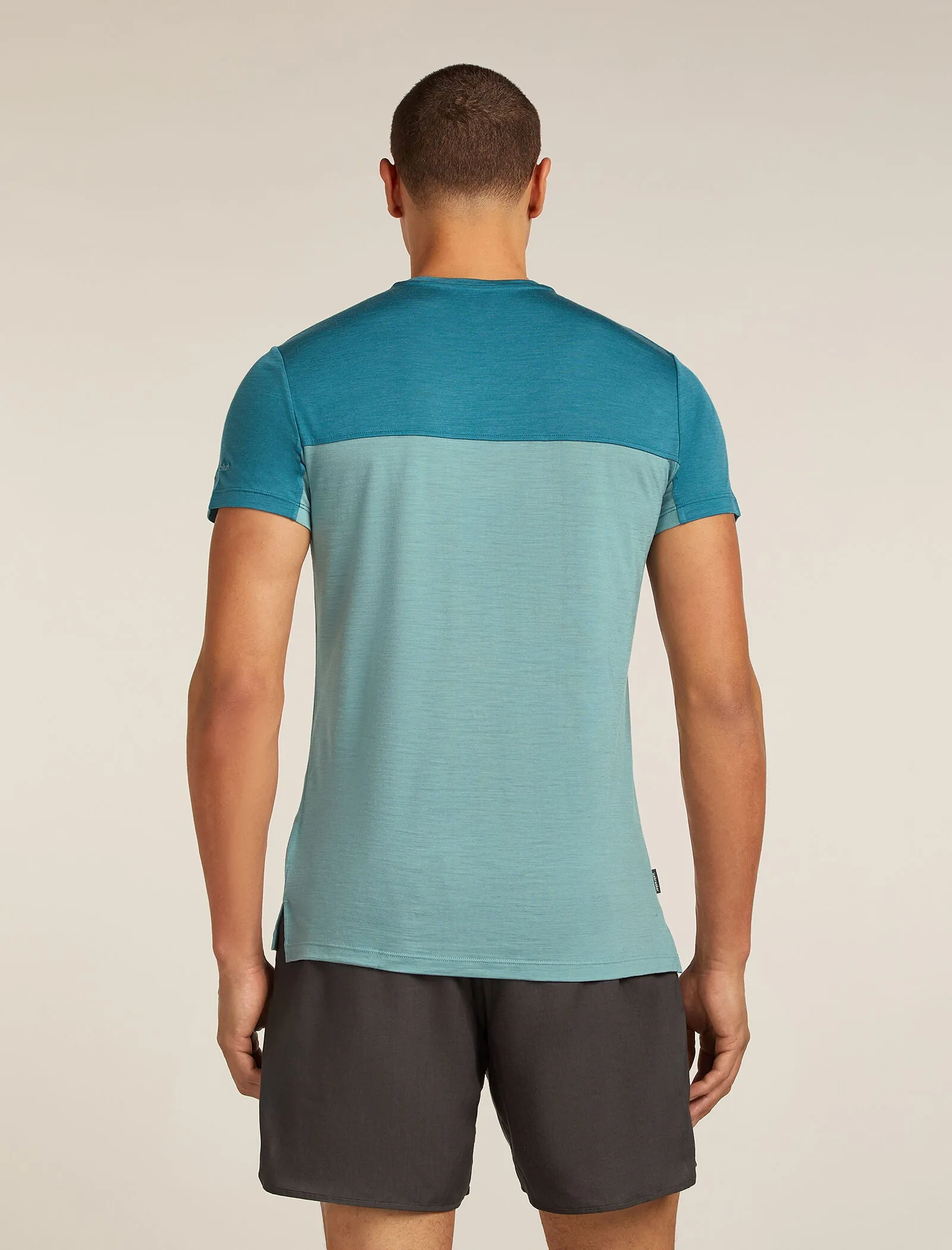 Men's Merino Blend 125 Cool-Lite™ Sphere Short Sleeve T-Shirt Colour Block sold by Icebreaker product image thumbnail 2