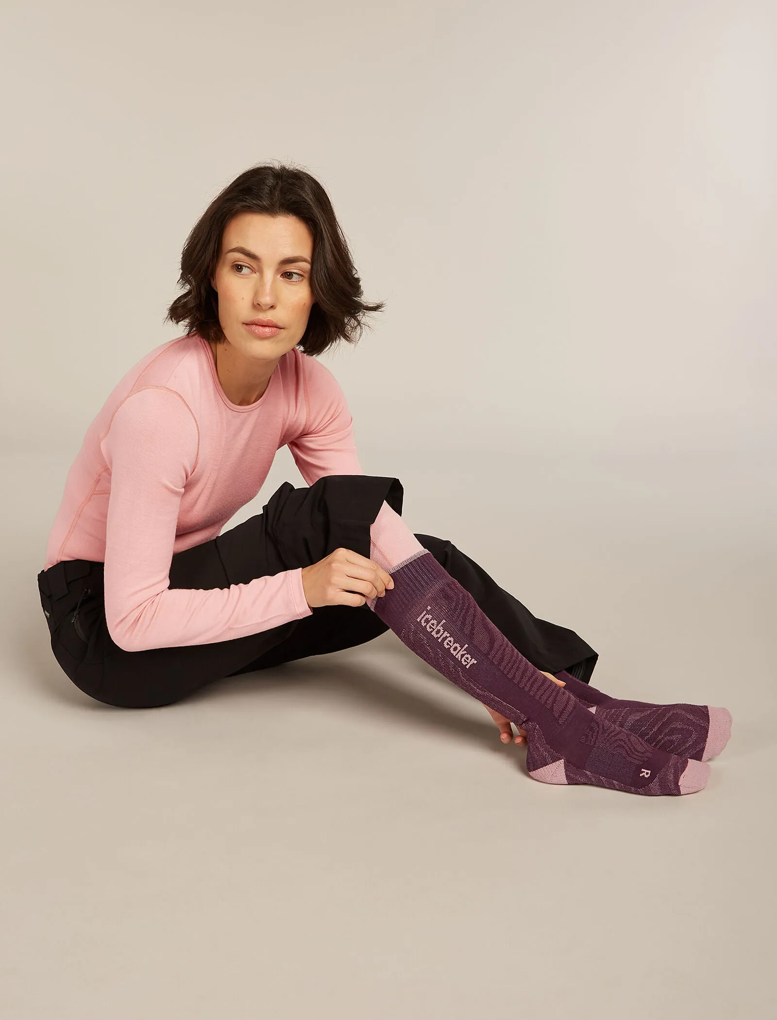 Women's Merino Blend Ski+ Medium Over The Calf Socks Mountain Contour sold by Icebreaker product image thumbnail 2