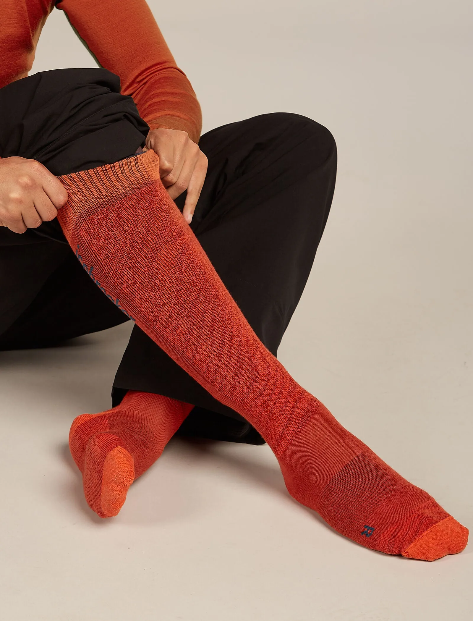 Men's Merino Ski+ Light Over The Calf Socks Mountain Contour sold by Icebreaker product image thumbnail 2
