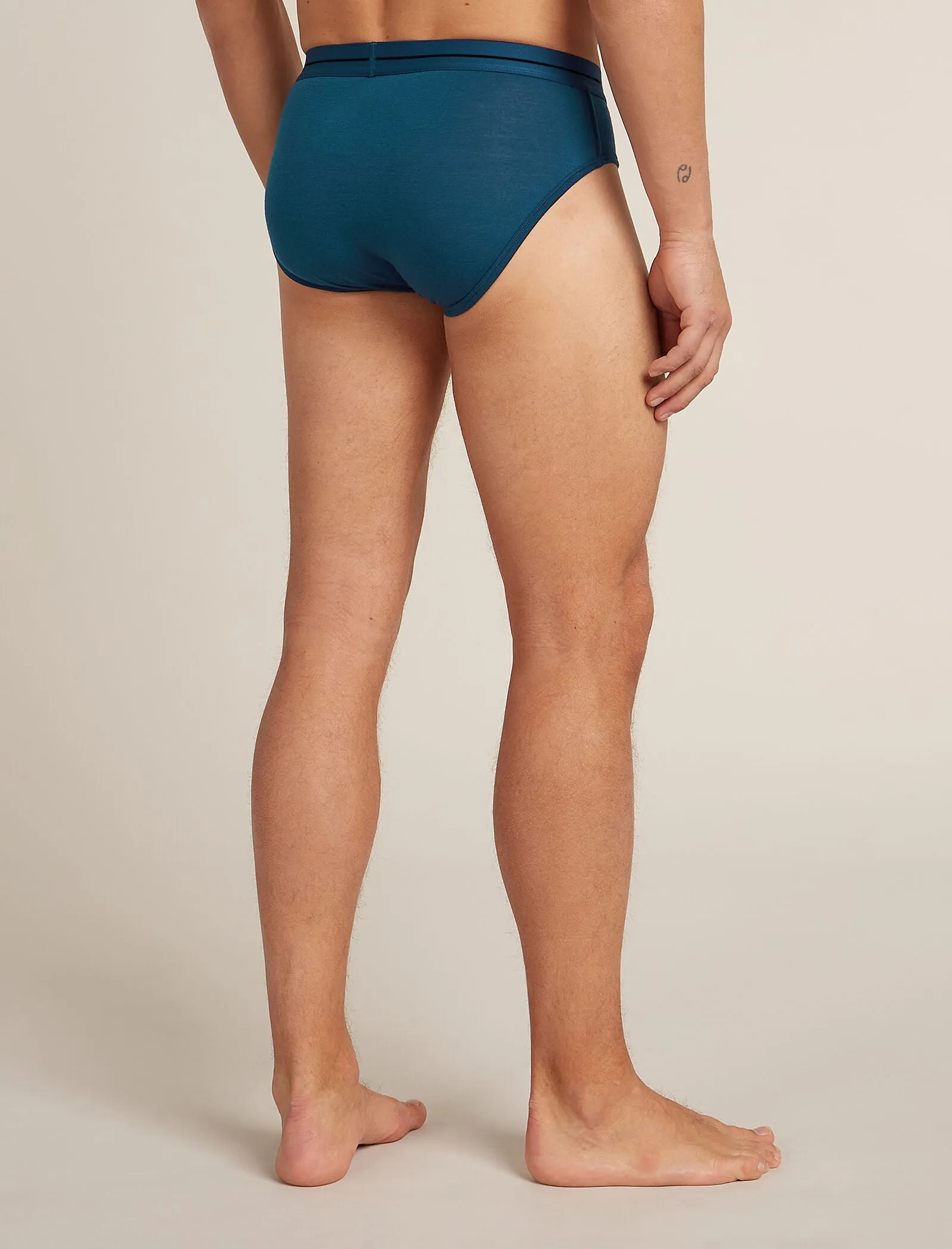 Men's Merino 150 Anatomica Briefs sold by Icebreaker product image thumbnail 2