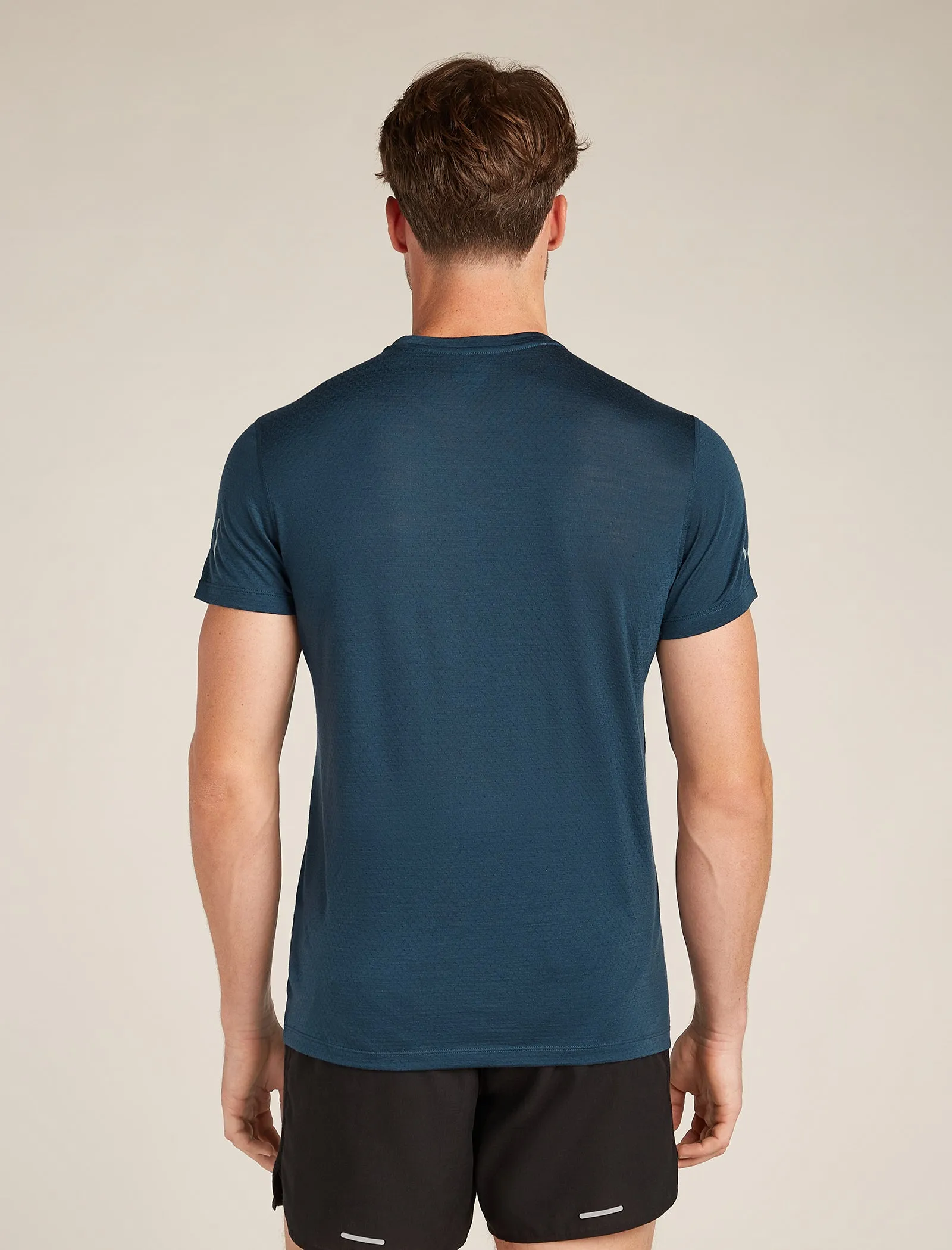 Men's Merino Blend 125 Cool-Lite™ Speed Short Sleeve T-Shirt sold by Icebreaker product image thumbnail 2