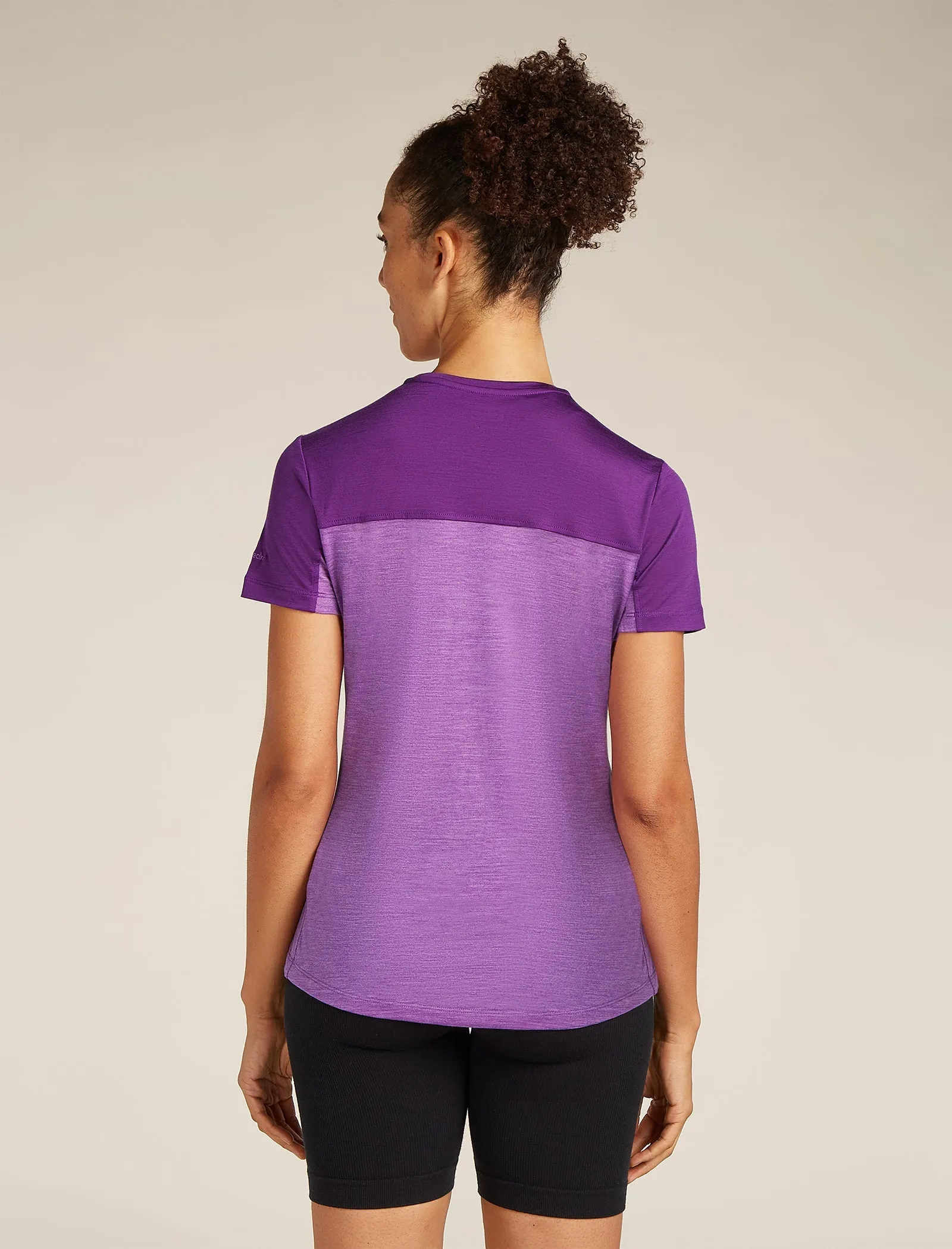 Women's Merino Blend 125 Cool-Lite™ Sphere Short Sleeve T-Shirt Colour Block sold by Icebreaker product image thumbnail 2