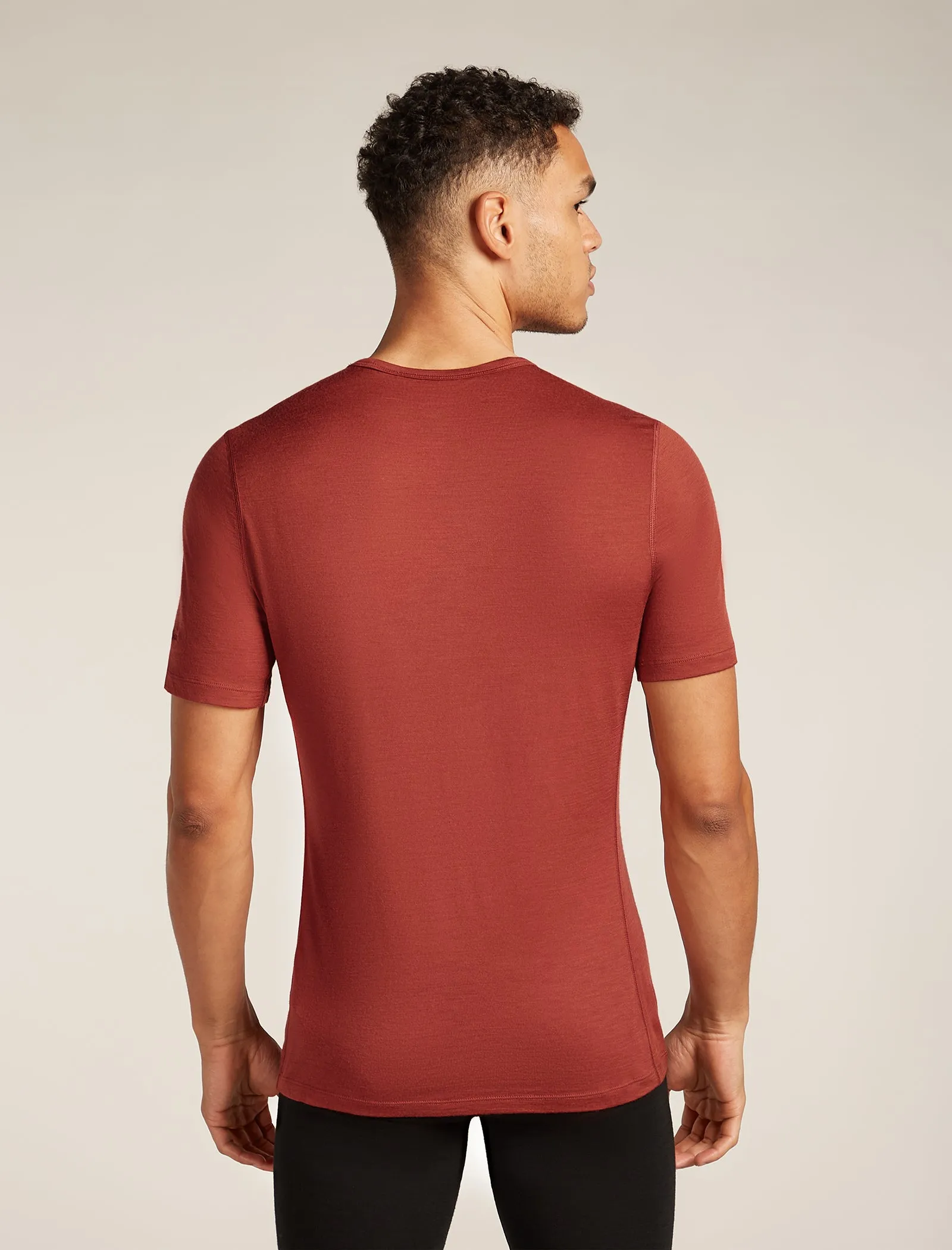 Men's Merino 200 Oasis Short Sleeve Crewe Thermal Top sold by Icebreaker product image thumbnail 2