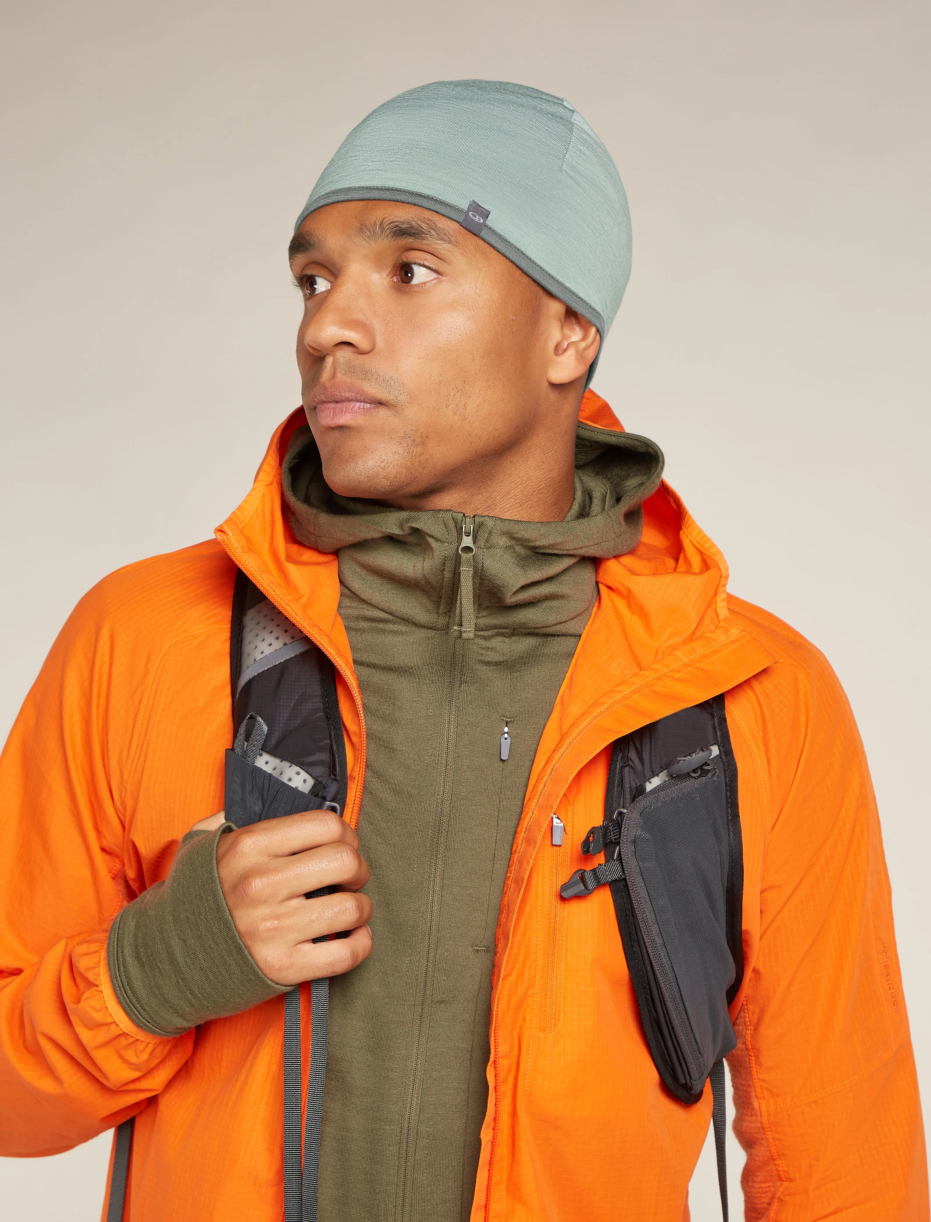 Unisex Merino 200 Pocket Hat sold by Icebreaker product image thumbnail 2