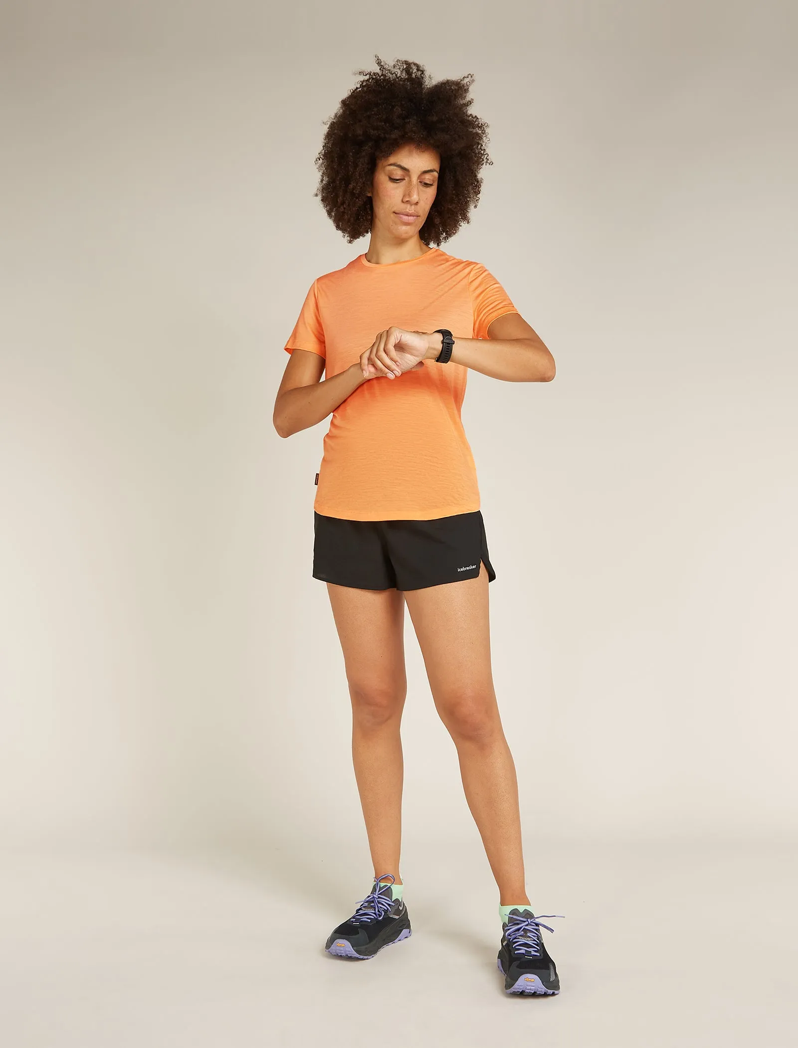 Women's Merino Blend 125 Cool-Lite™ Sphere Short Sleeve T-Shirt sold by Icebreaker product image thumbnail 3