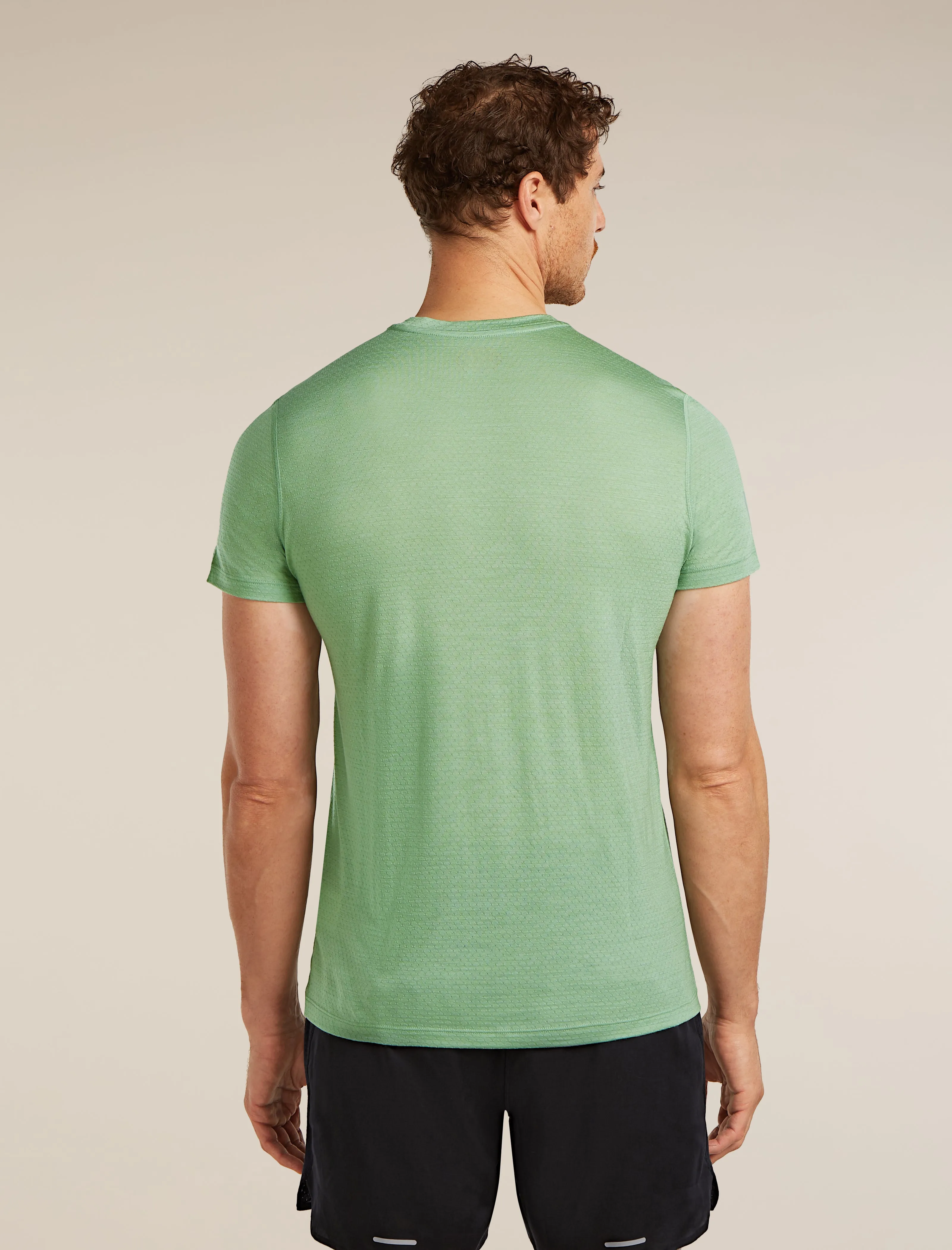 Men's Merino Blend 125 Cool-Lite™ Speed Short Sleeve Tee sold by Icebreaker product image thumbnail 2