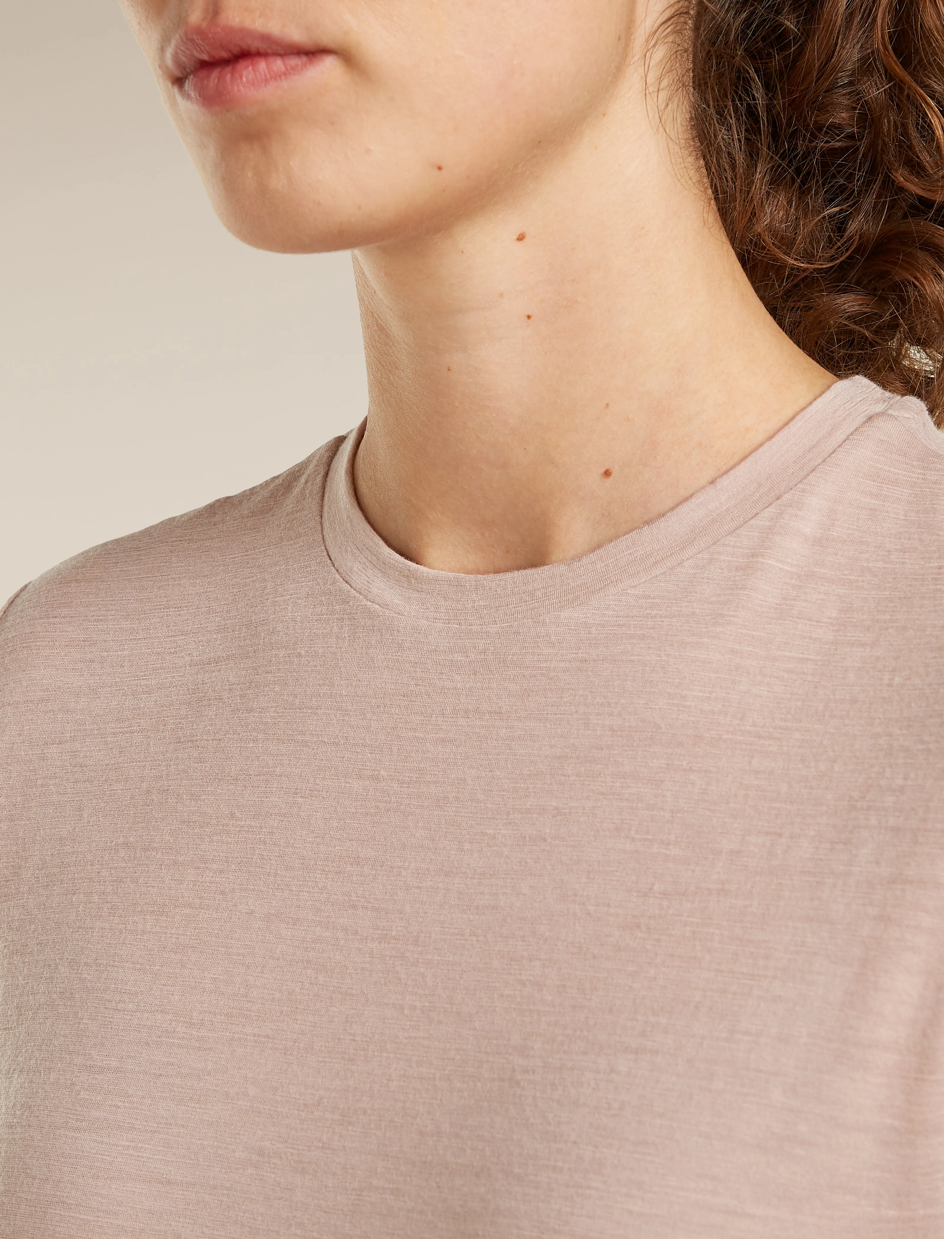 Women's Merino 150 Tech Lite Short Sleeve Tee sold by Icebreaker product image thumbnail 5