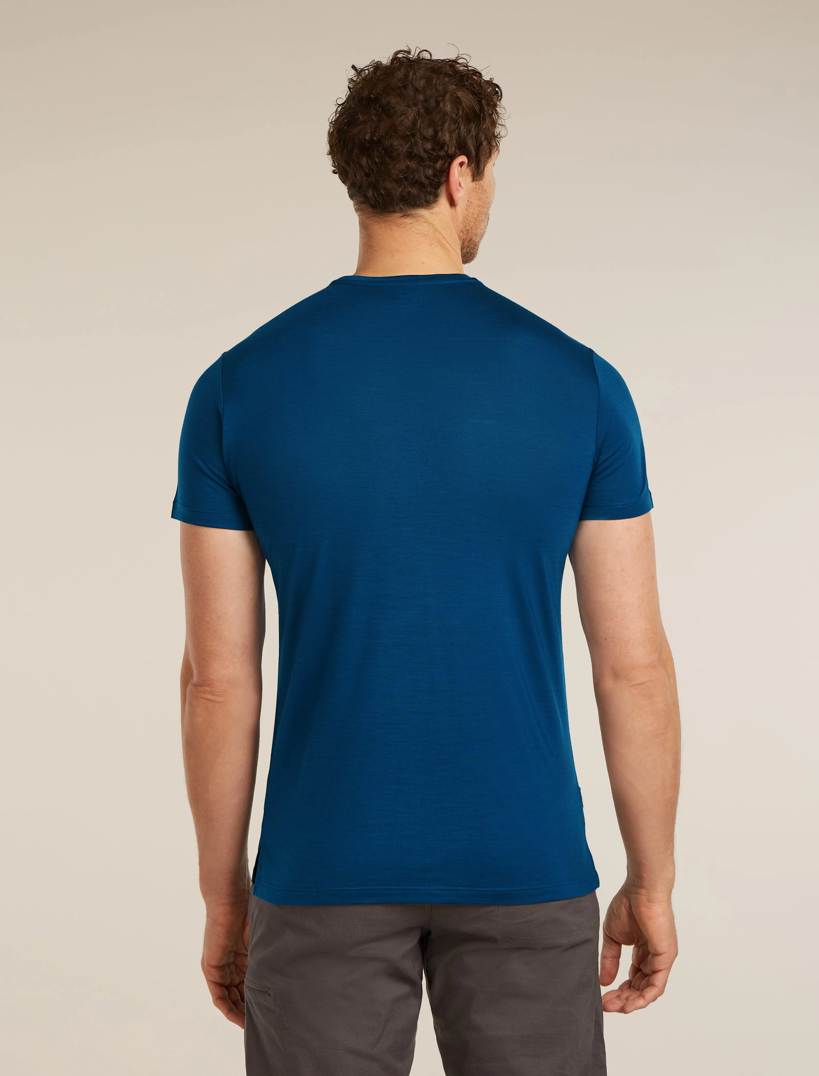 Men's Merino Blend 125 Cool-Lite™ Sphere Short Sleeve Tee sold by Icebreaker product image thumbnail 2