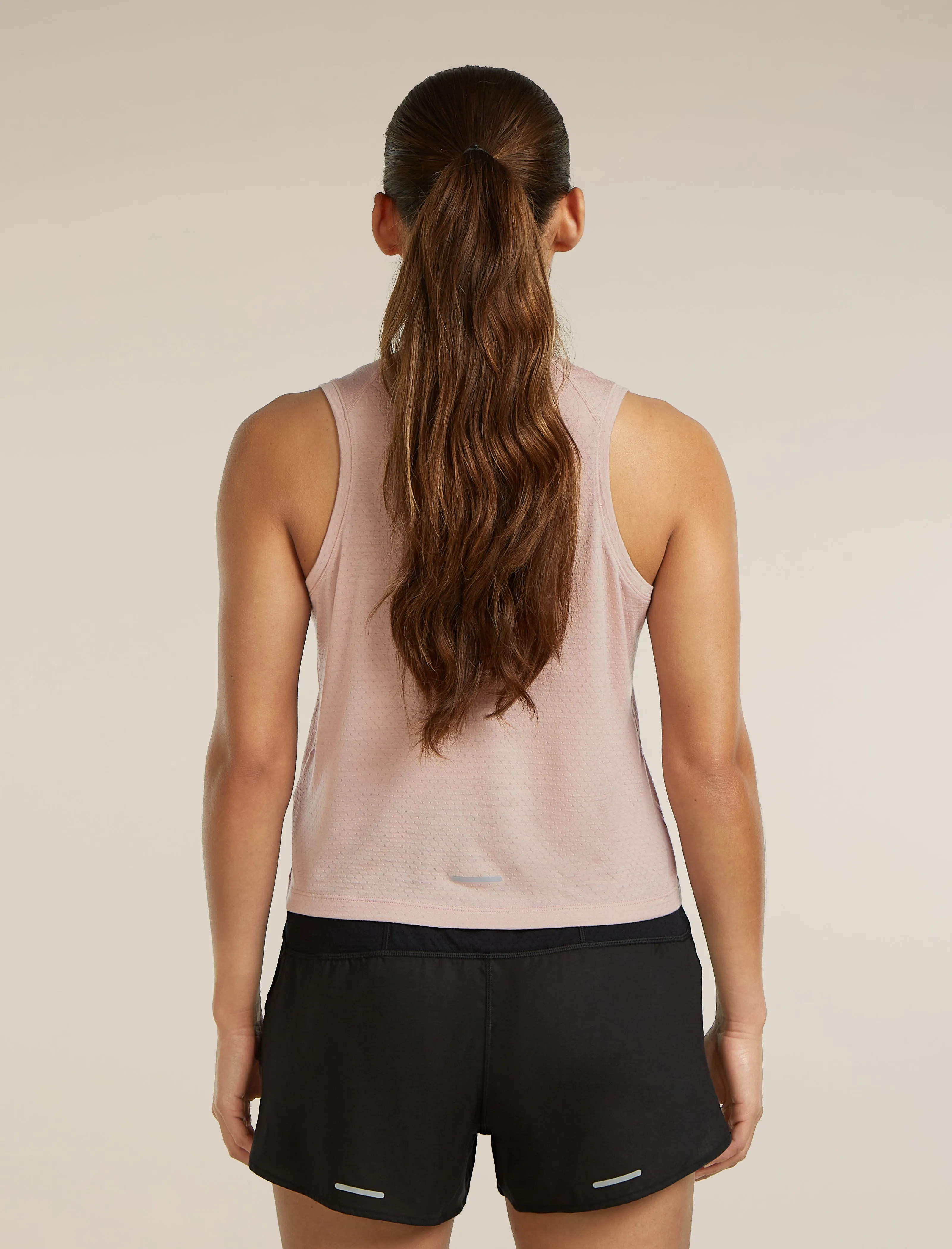 Women's Merino Blend 125 Cool-Lite™ Speed Tank sold by Icebreaker product image thumbnail 2