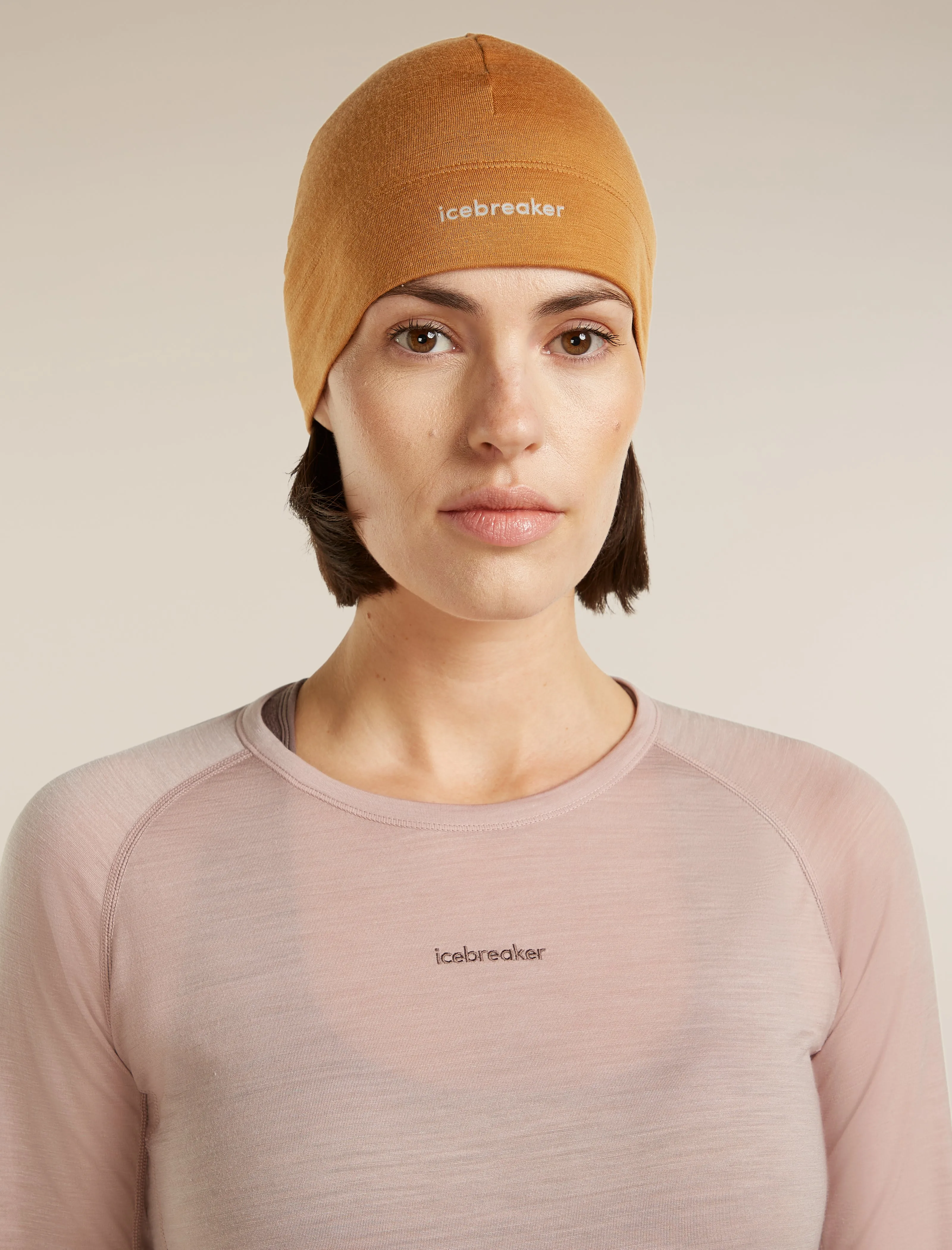 Unisex Merino 200 Oasis Beanie sold by Icebreaker product image thumbnail 3