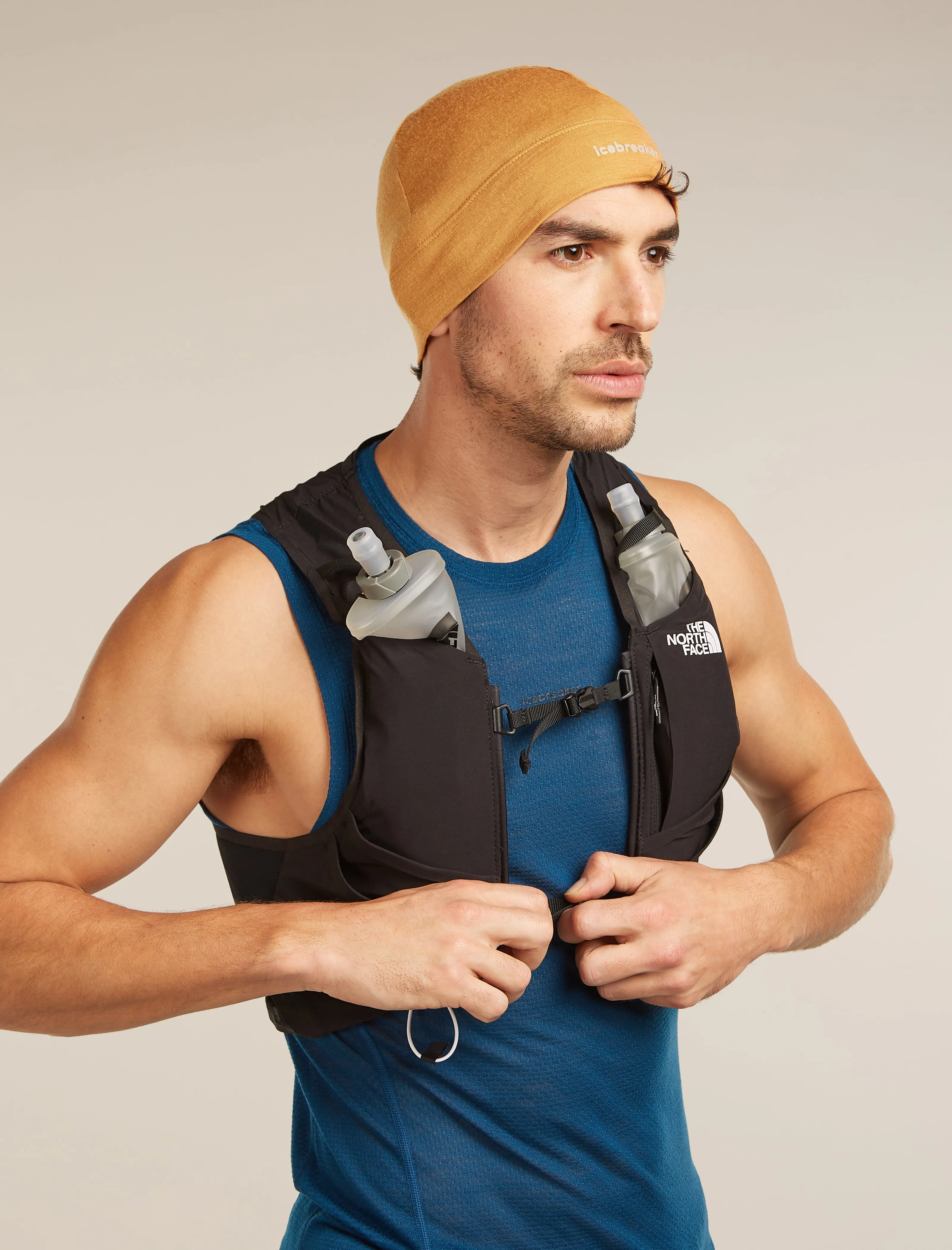 Unisex Merino 200 Oasis Beanie sold by Icebreaker product image thumbnail 4