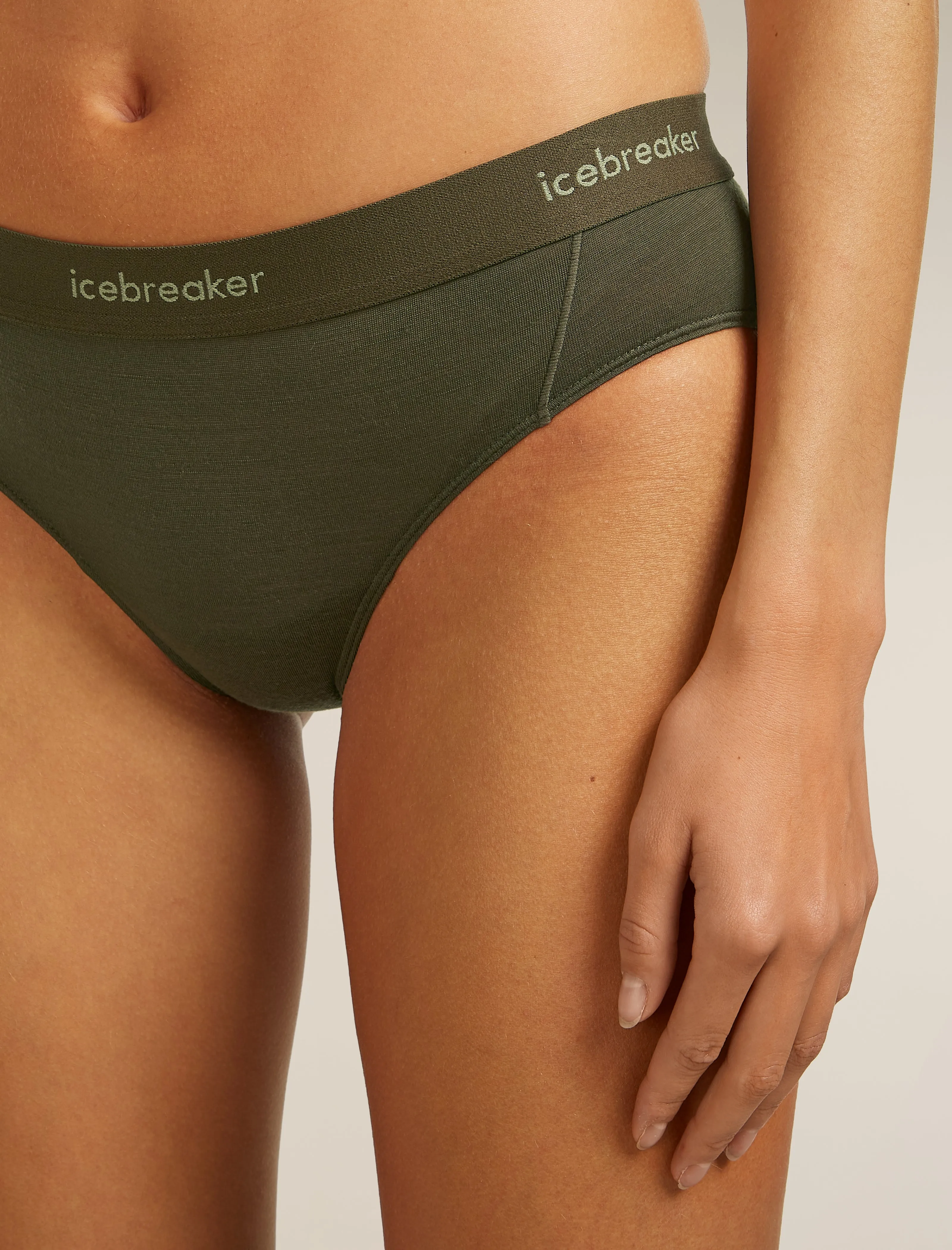 Women's Merino Blend 125 Cool-Lite™ Sprite Hipster sold by Icebreaker product image thumbnail 4