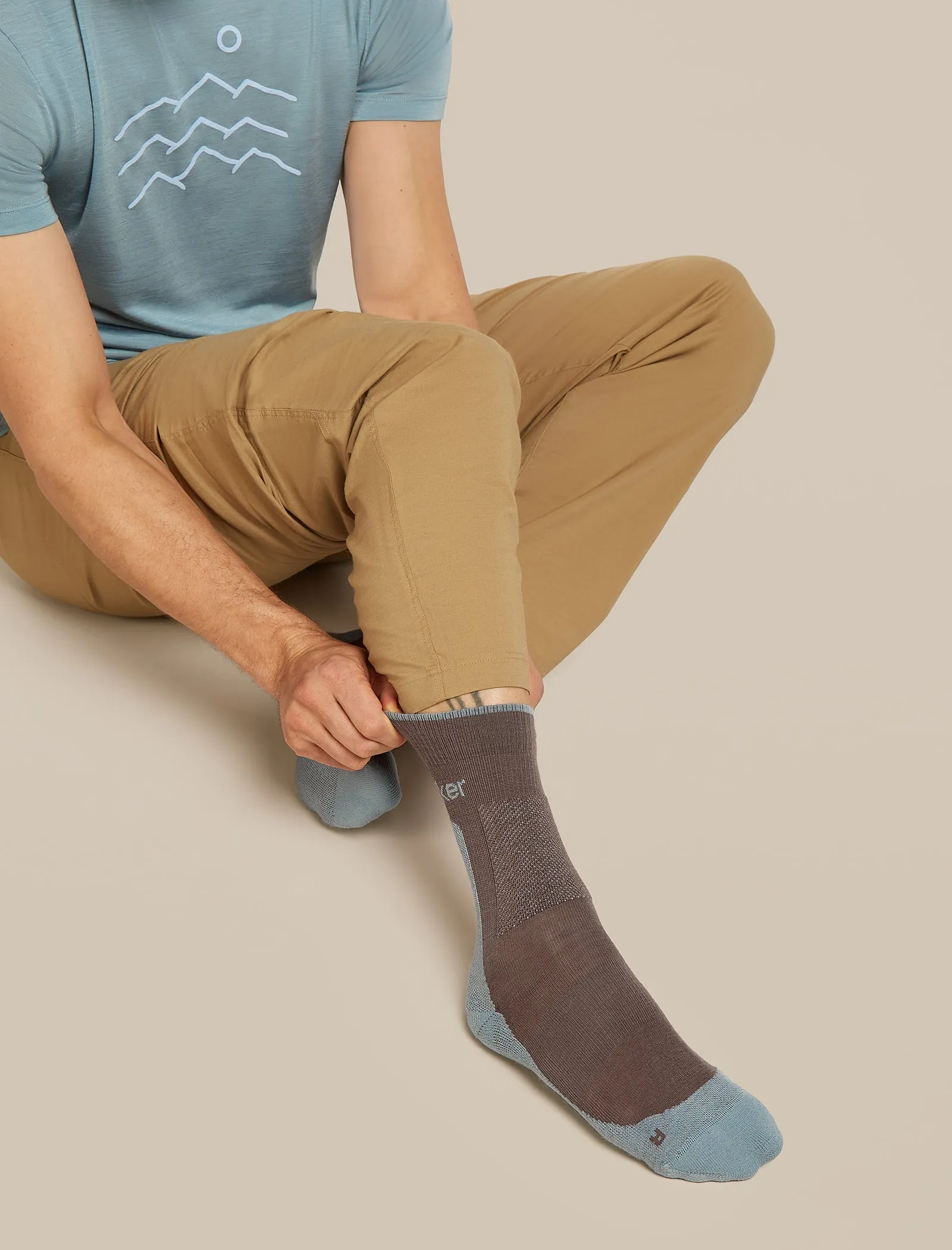 Men's Merino Hike+ Medium Crew Socks sold by Icebreaker product image thumbnail 2