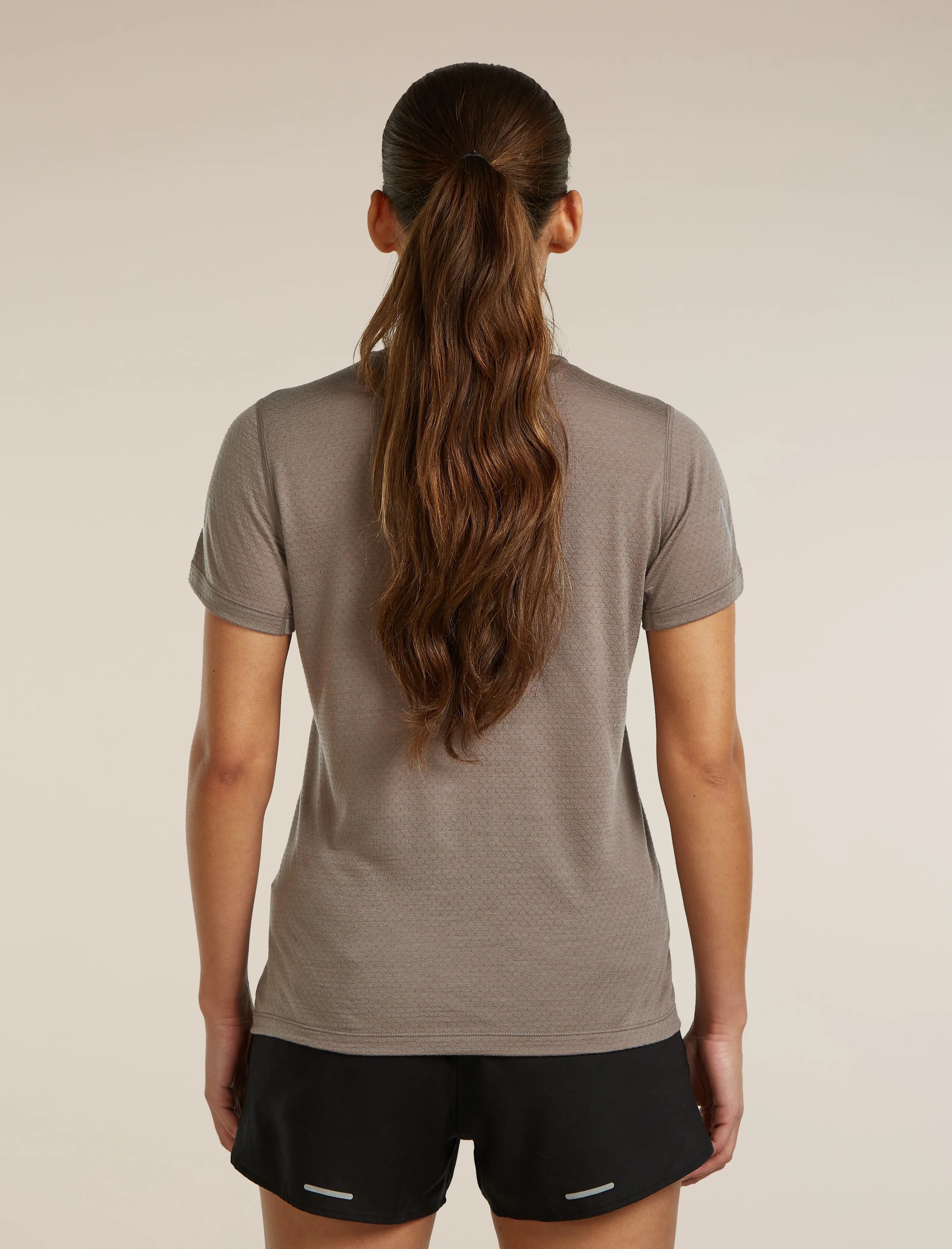 Women's Merino Blend 125 Cool-Lite™ Speed Short Sleeve Tee sold by Icebreaker product image thumbnail 2