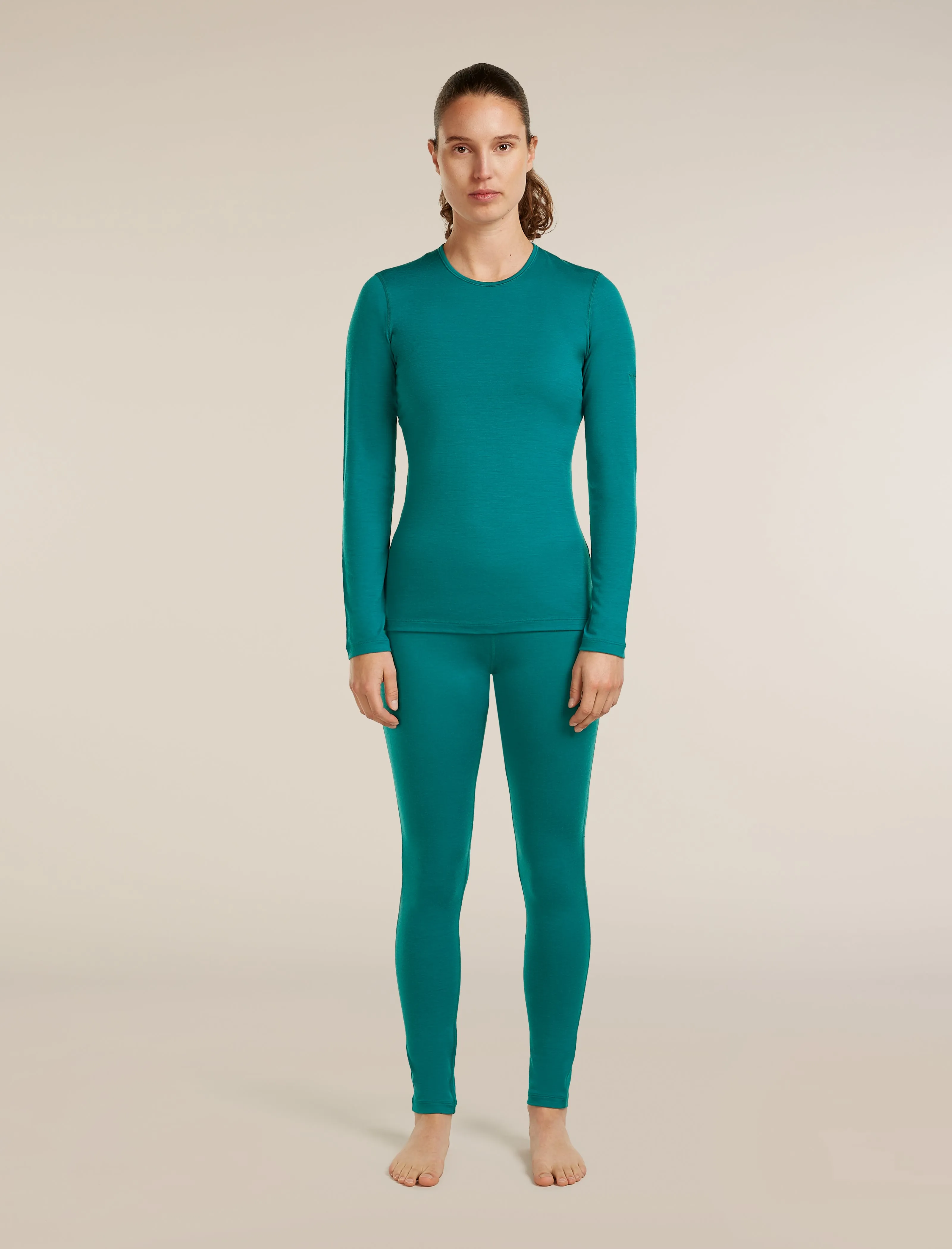Women's Merino 200 Oasis Long Sleeve Crewe sold by Icebreaker product image thumbnail 3