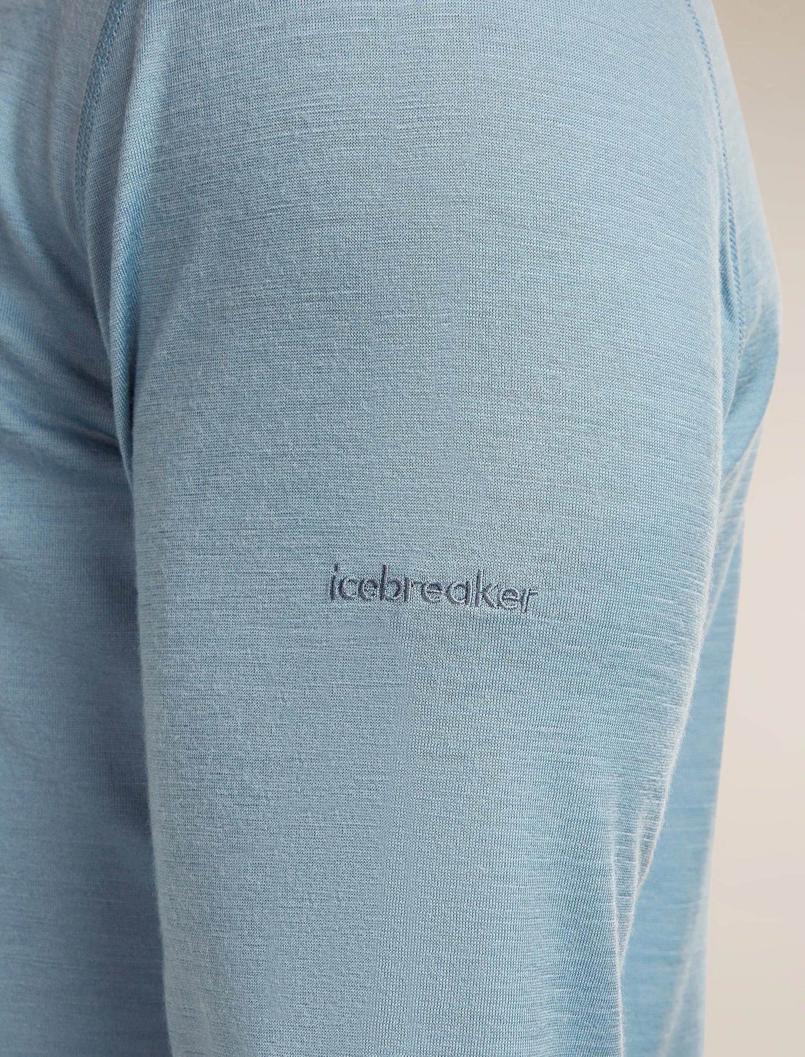 Men's Merino 200 Oasis Long Sleeve Crewe sold by Icebreaker product image thumbnail 5