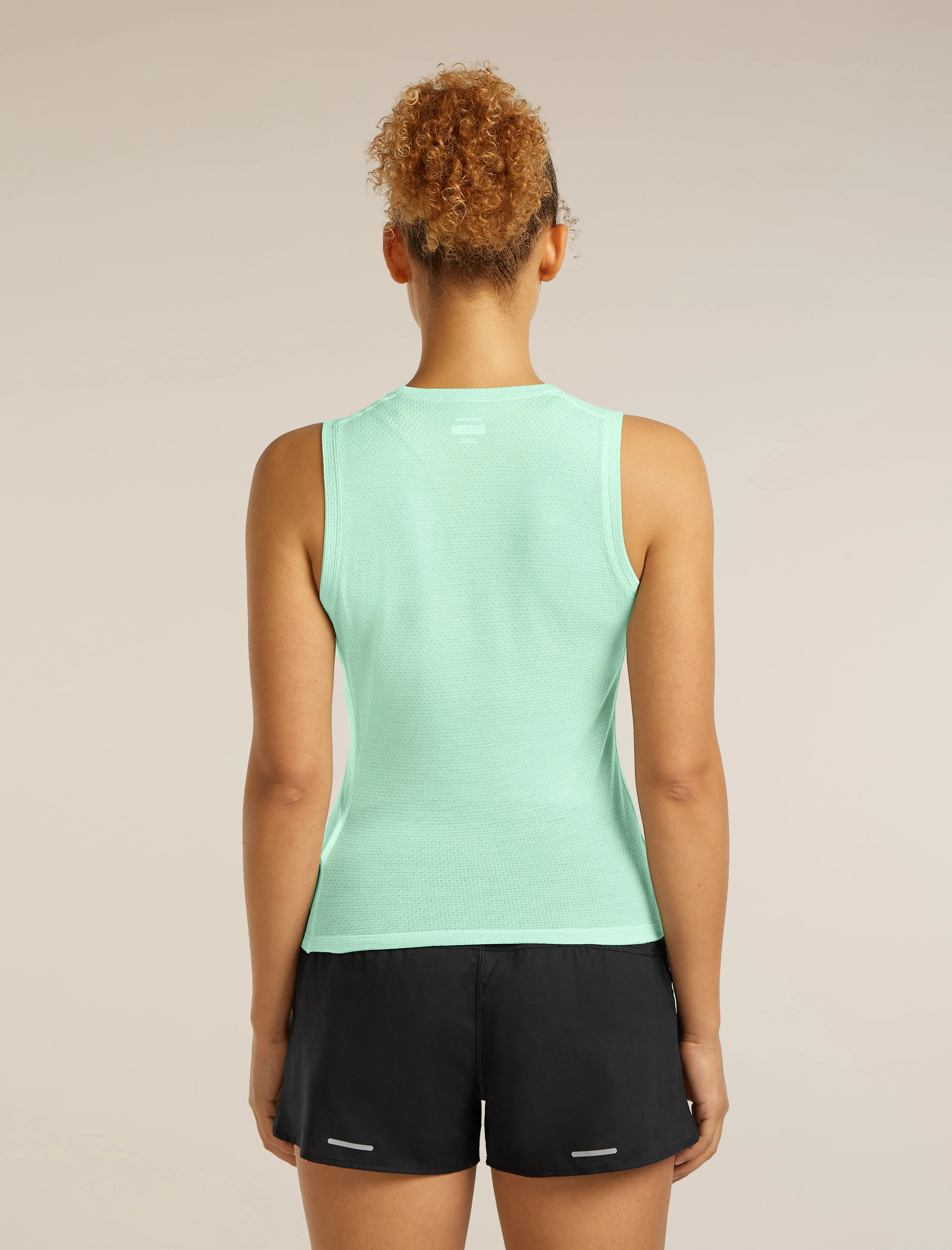 Women's Merino Blend 75 Cool-Lite™ Featherlight™ Tank sold by Icebreaker product image thumbnail 2